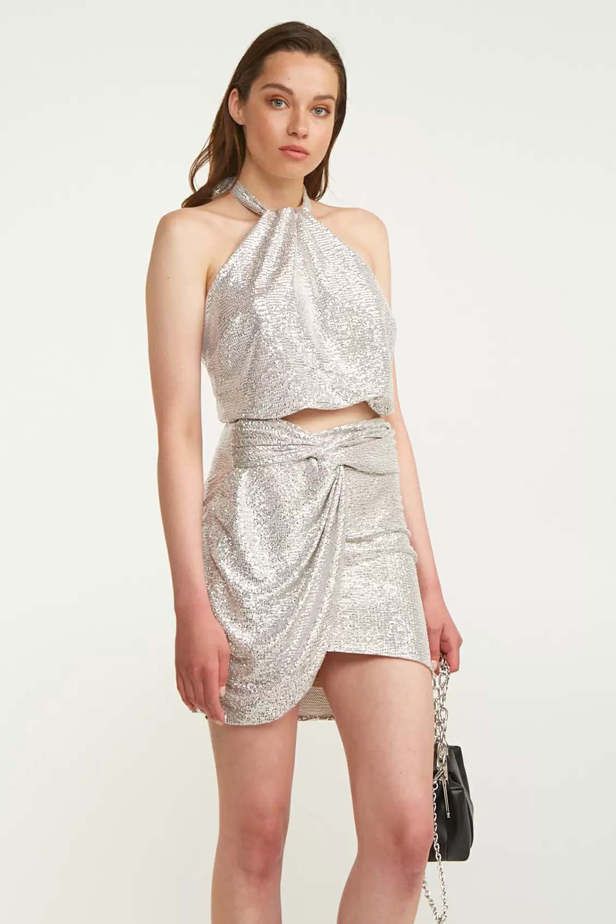 Lynne Boyundan Bağlamalı Payetli Bluz-Libas Trendy Fashion Store