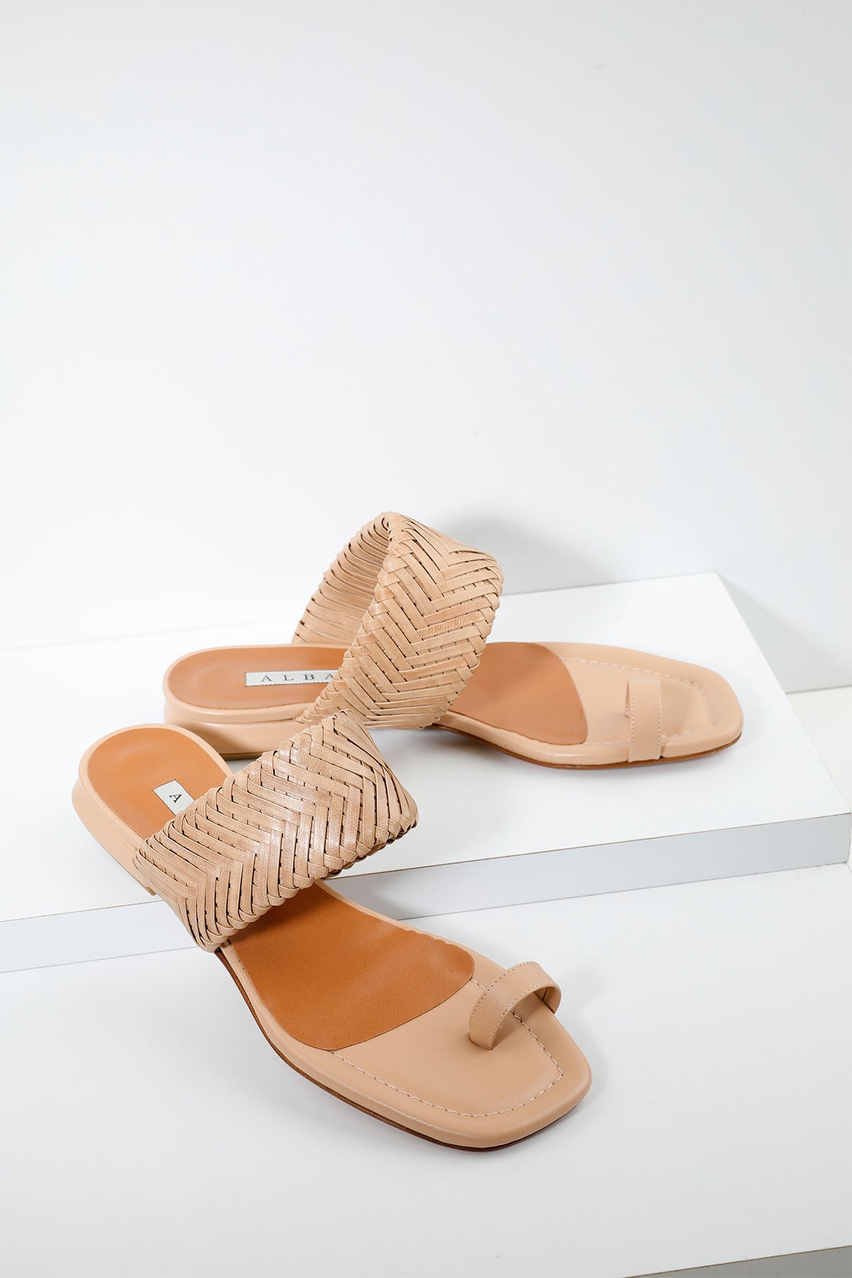 Albano Küt Burun Topuklu Deri Terlik-Libas Trendy Fashion Store