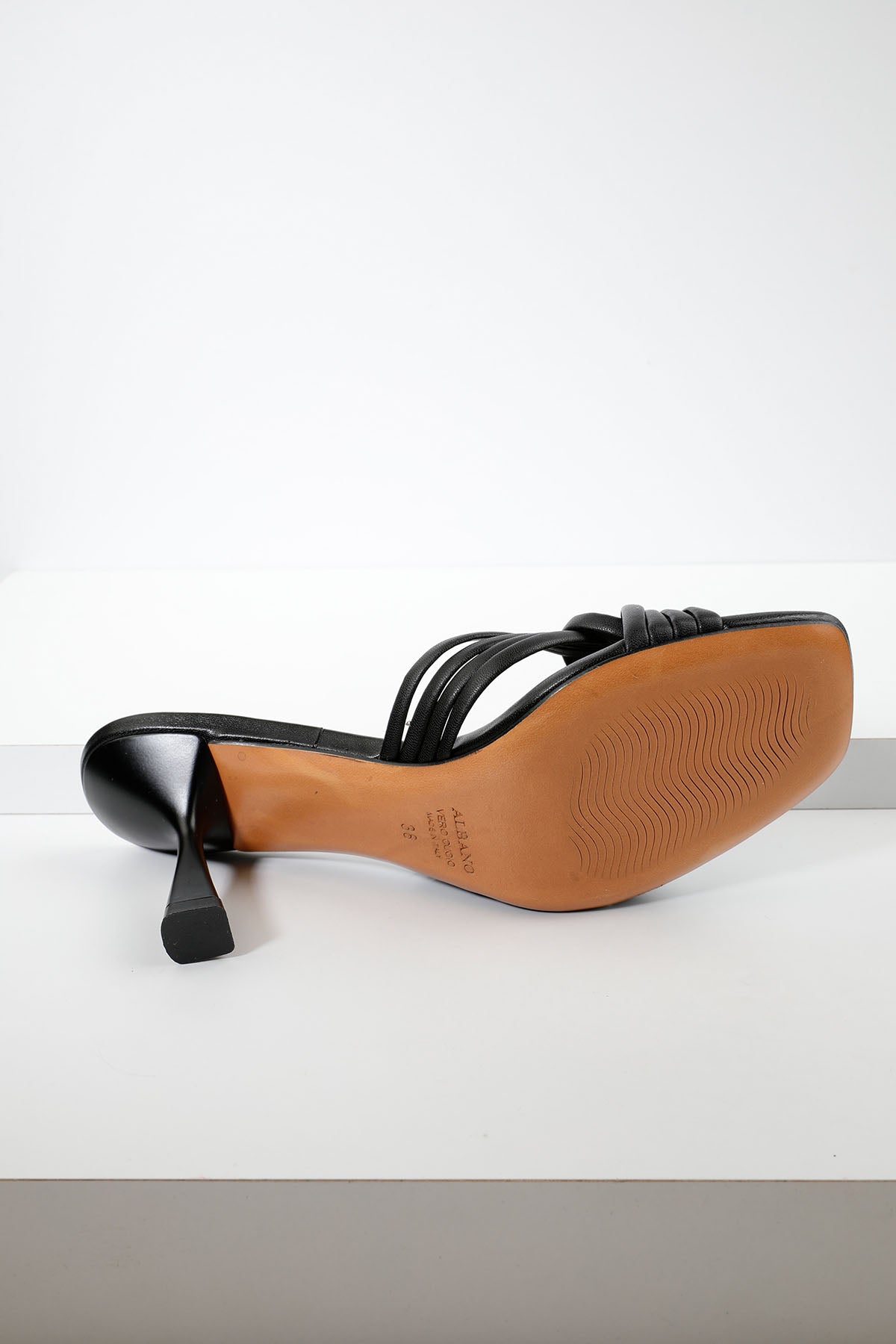 Albano Küt Burun Deri Terlik-Libas Trendy Fashion Store