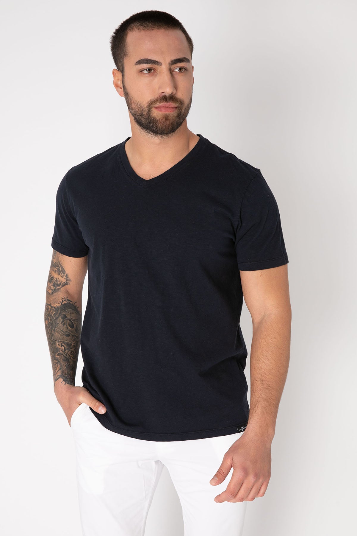 7 For All Mankind V Yaka Organik Pamuklu T-shirt-Libas Trendy Fashion Store