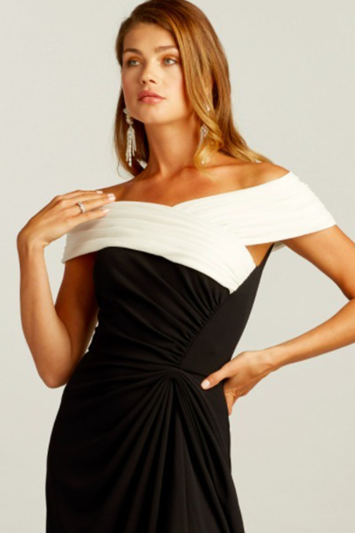 Tadashi Shoji Straplez Maxi Abiye Elbise-Libas Trendy Fashion Store