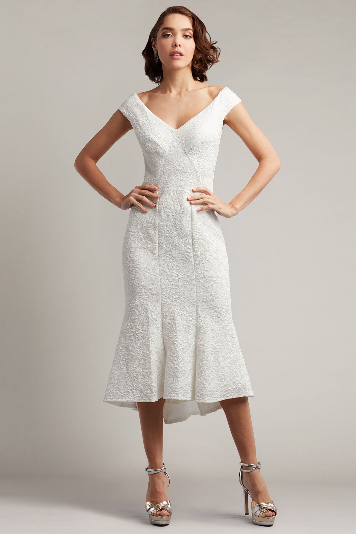 Tadashi Shoji V Yaka Jakarlı Midi Abiye Elbise-Libas Trendy Fashion Store