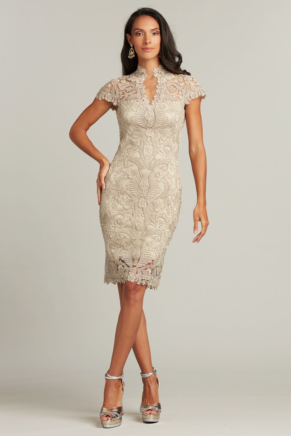 Tadashi Shoji Dizüstü Dantelli Yaka Abiye Elbise-Libas Trendy Fashion Store