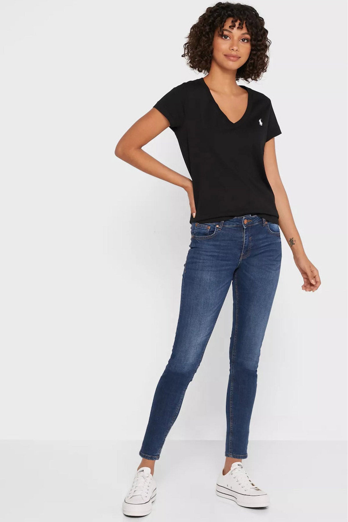 Polo Ralph Lauren Custom Fit V Yaka T-shirt-Libas Trendy Fashion Store