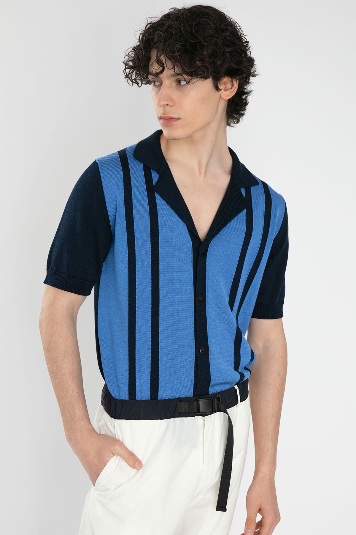 Pantaloni Torino Kamp Yaka Çizgili Örgü Triko Ceket-Libas Trendy Fashion Store