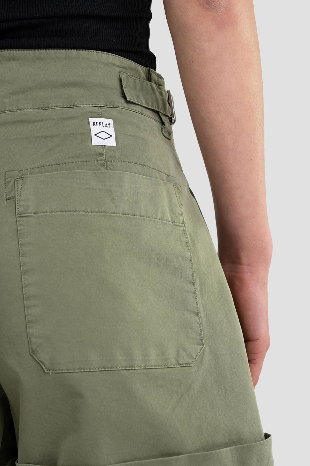 Replay Yüksek Bel Pileli Streç Şort-Libas Trendy Fashion Store