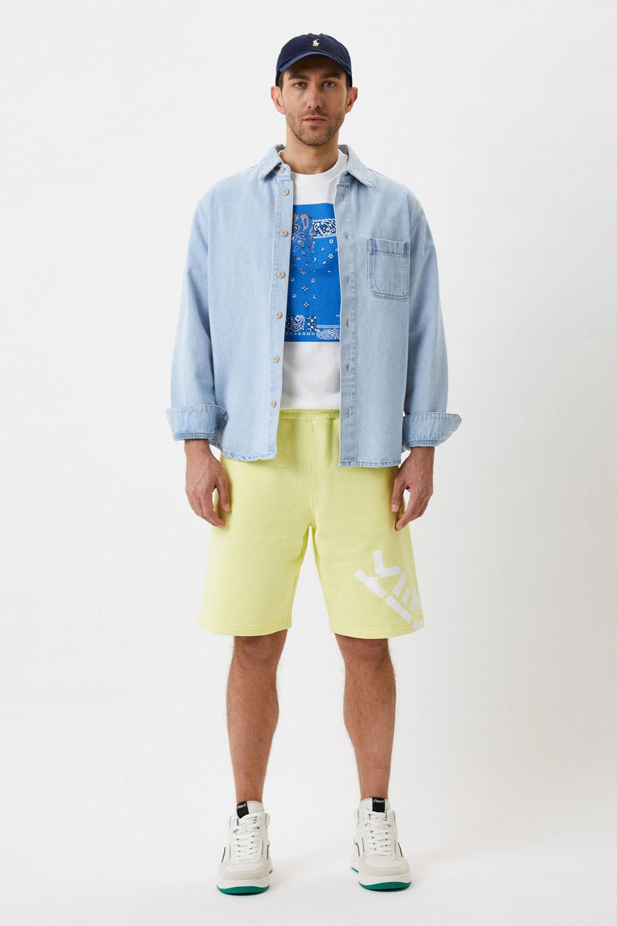 Kenzo Şal Desen Baskılı T-shirt-Libas Trendy Fashion Store