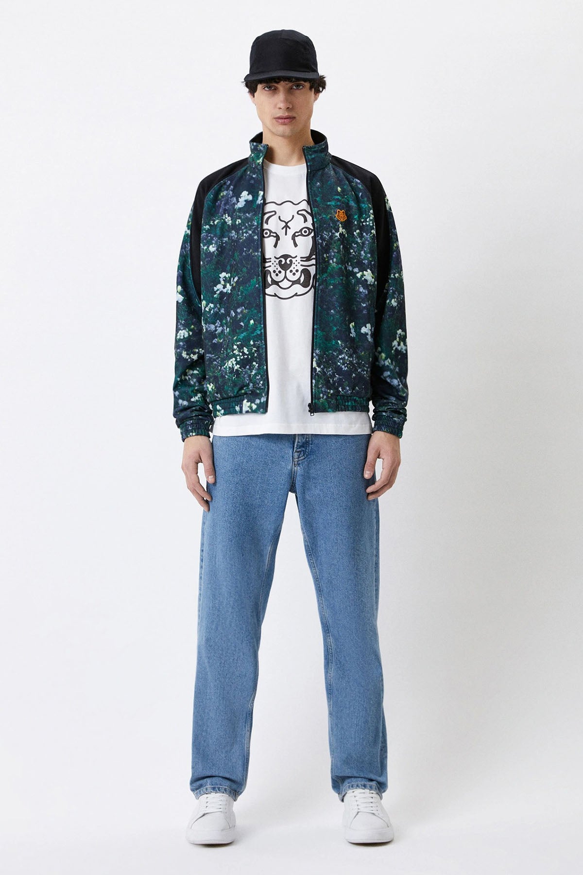 Kenzo Yuvarlak Yaka Kaplan Logolu T-shirt-Libas Trendy Fashion Store