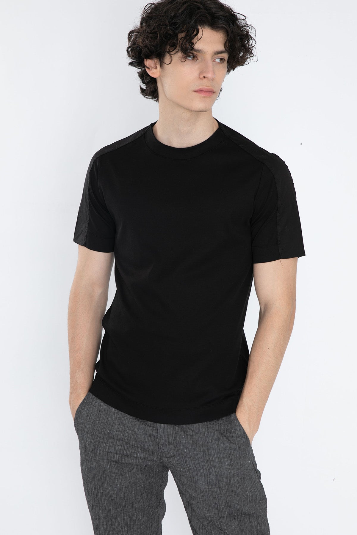 Transit Yuvarlak Yaka T-shirt-Libas Trendy Fashion Store