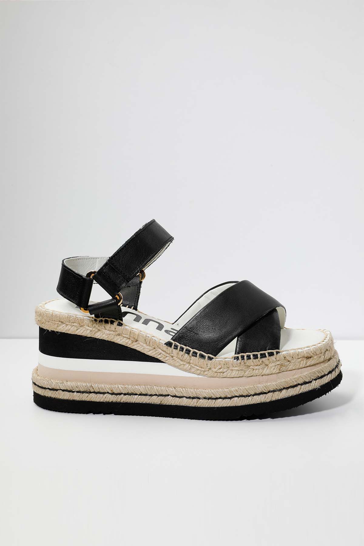 Kanna Küt Burun Dolgu Topuk Deri Sandalet-Libas Trendy Fashion Store