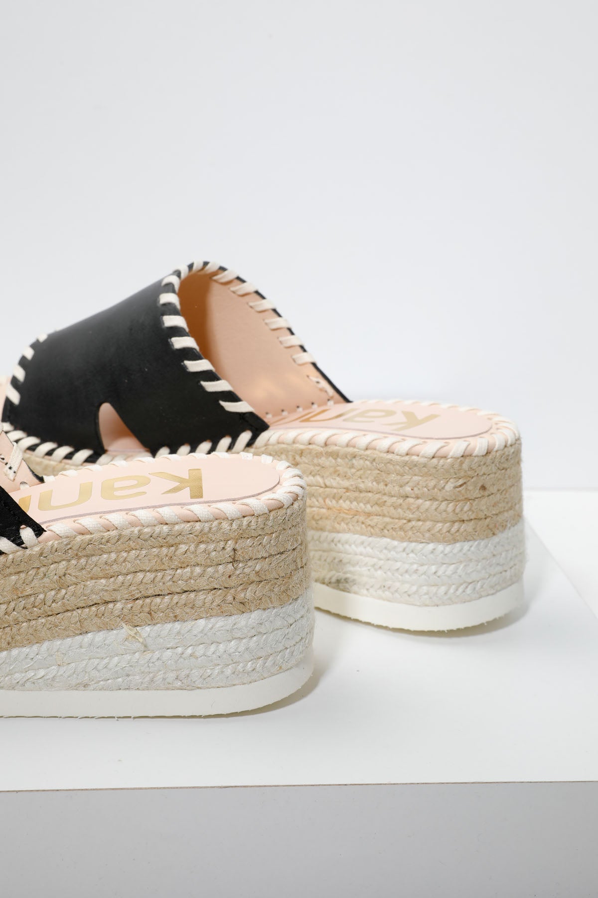 Kanna Küt Burun Örgü Biyeli Deri Terlik-Libas Trendy Fashion Store