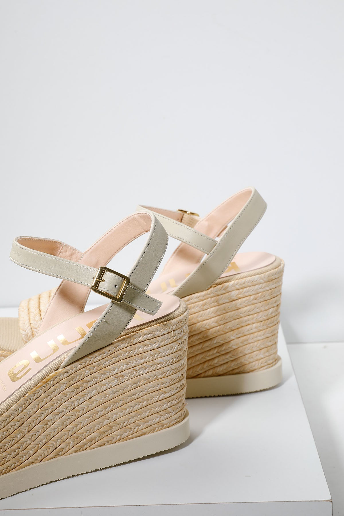 Kanna Küt Burun Dolgu Topuk Hasır Sandalet-Libas Trendy Fashion Store