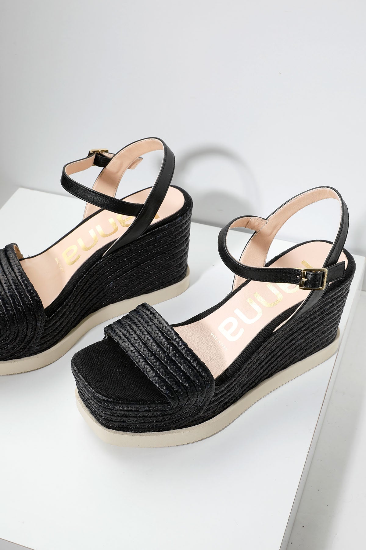 Kanna Küt Burun Dolgu Topuk Hasır Sandalet-Libas Trendy Fashion Store