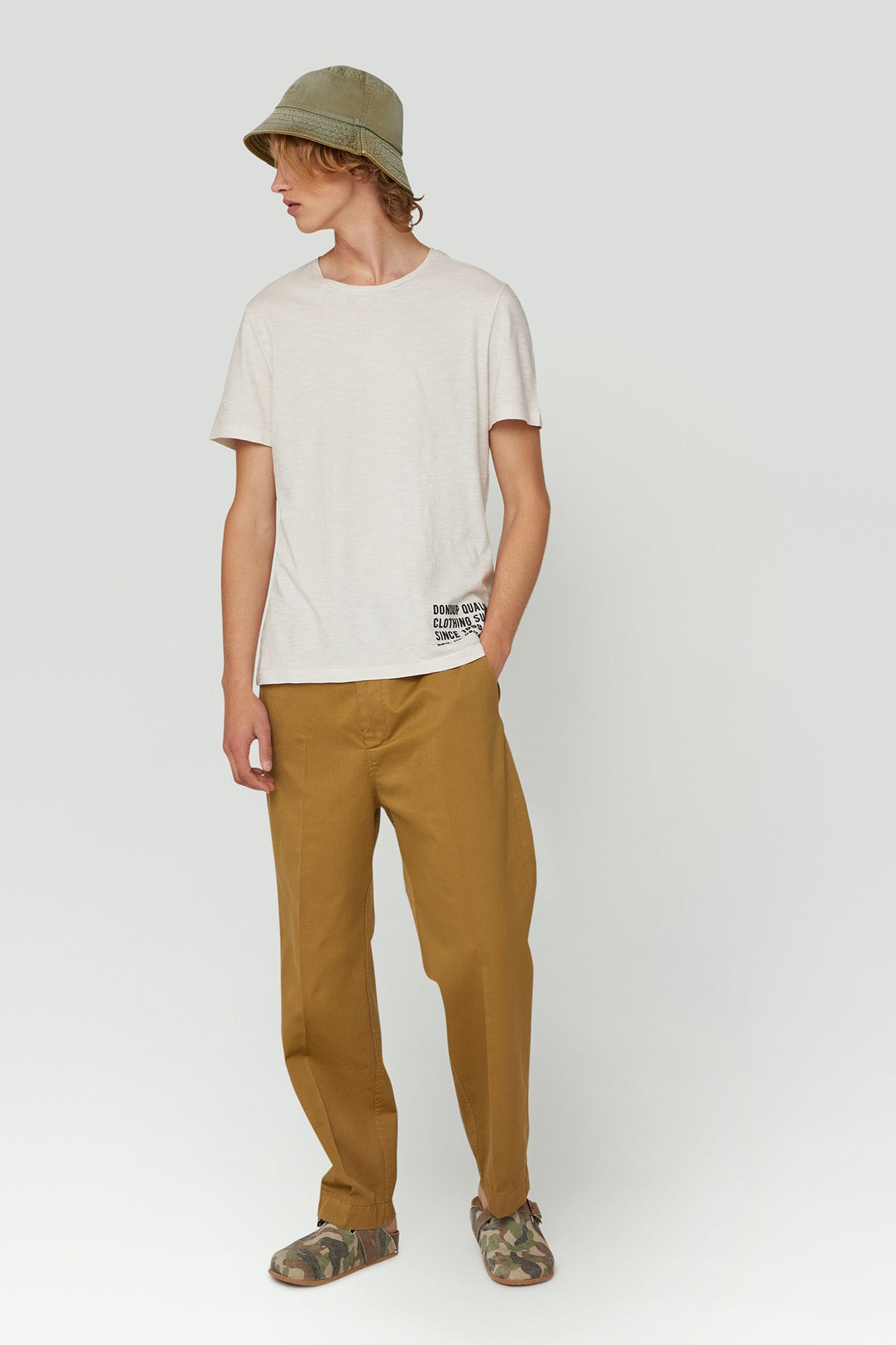 Dondup Logolu Yuvarlak Yaka T-shirt-Libas Trendy Fashion Store