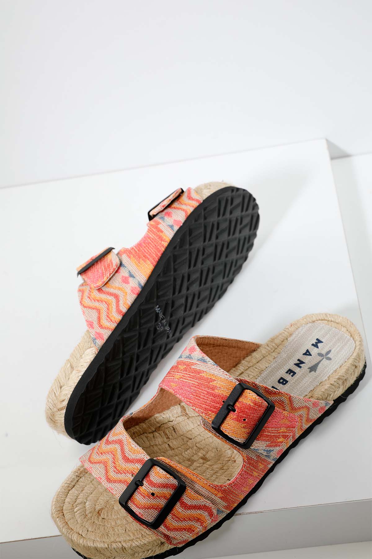 Manebi Tulum Hasır Detaylı Tokalı Terlik-Libas Trendy Fashion Store