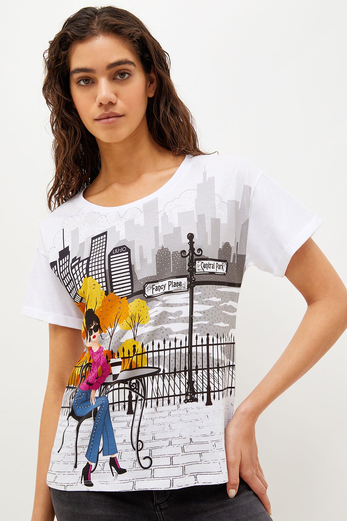 Liu Jo Şehir Temalı T-shirt-Libas Trendy Fashion Store