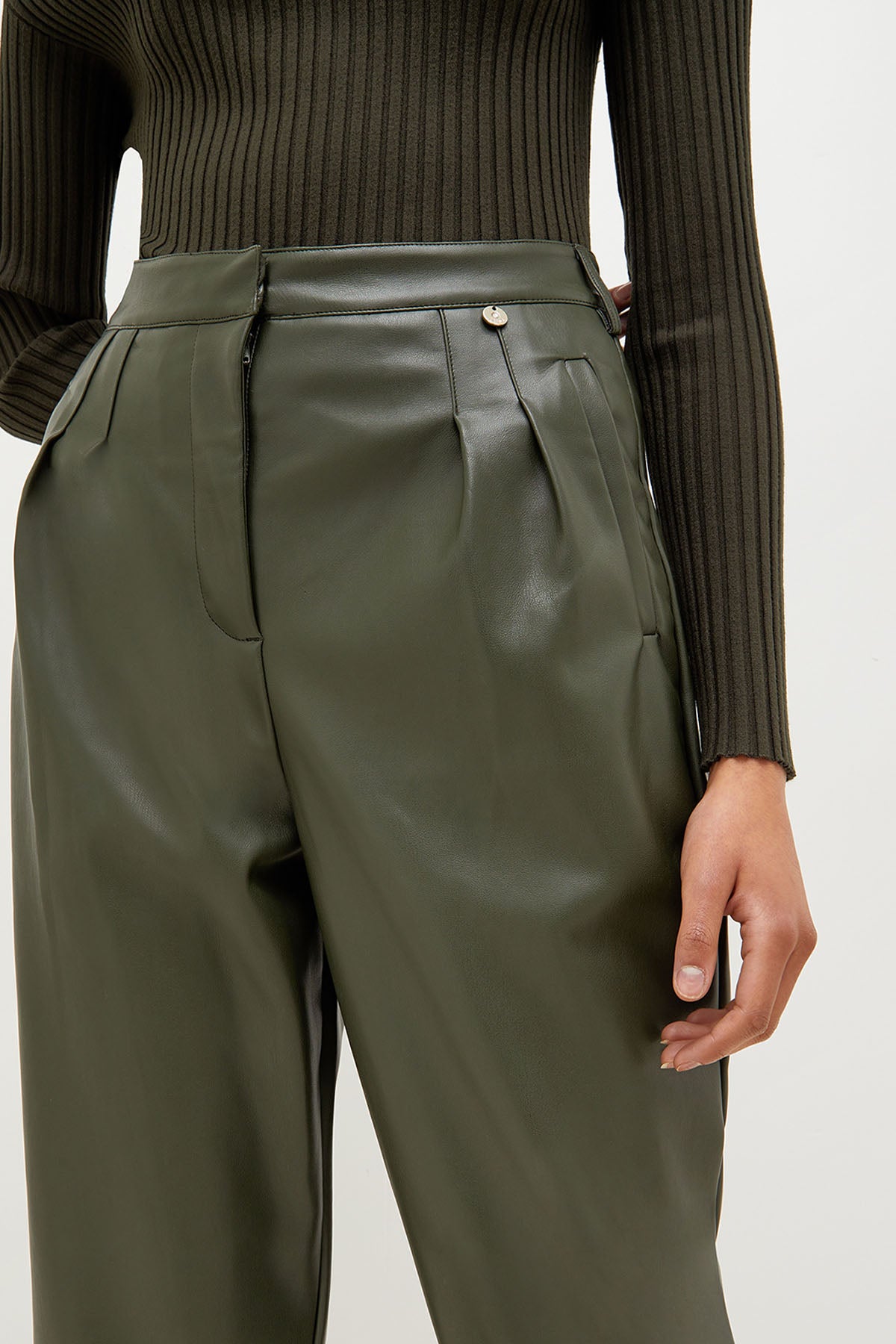 Liu Jo Çift Pileli Yüksek Bel Deri Pantolon-Libas Trendy Fashion Store