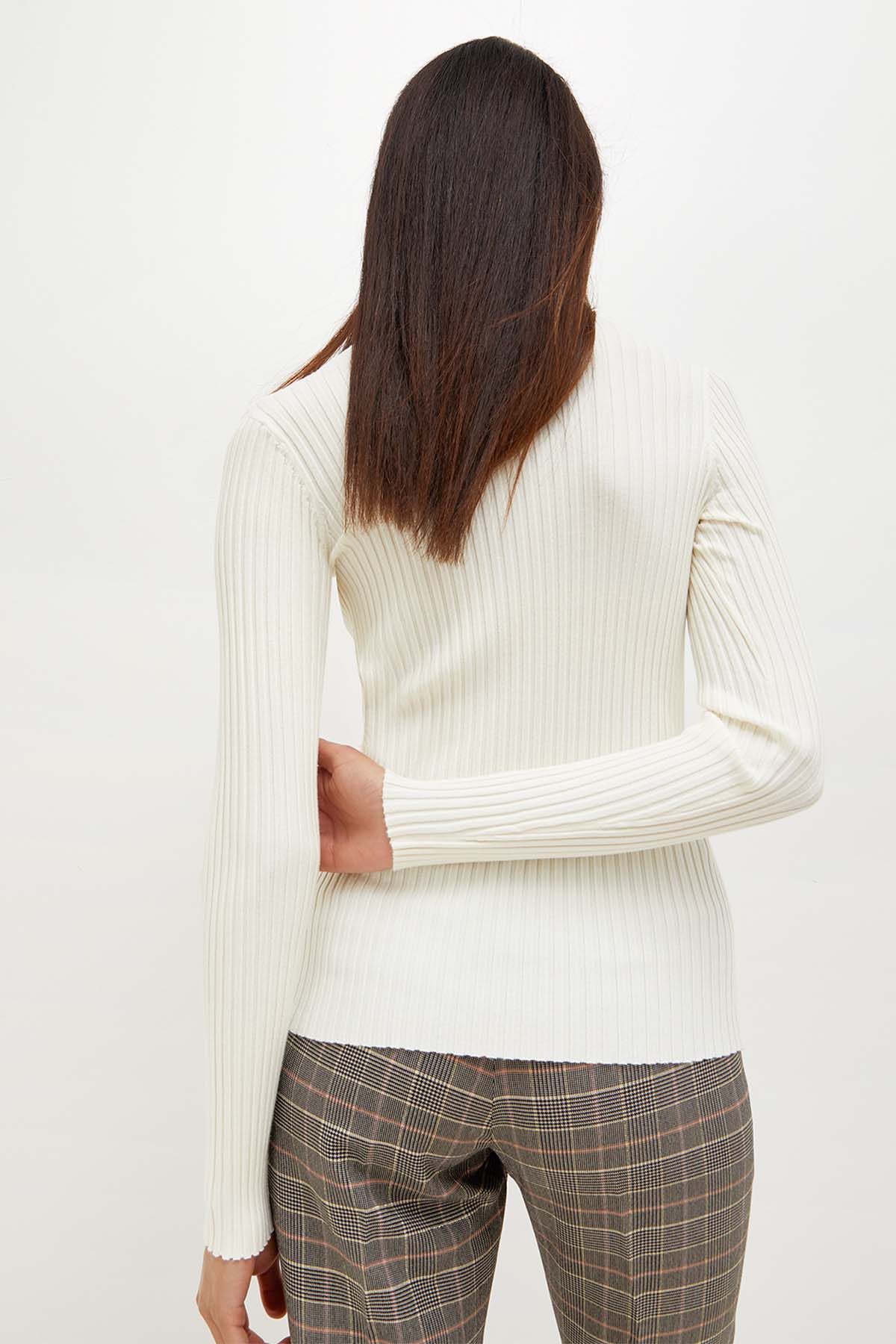 Liu Jo Metal Aksesuar Detaylı Balıkçı Yaka Triko-Libas Trendy Fashion Store