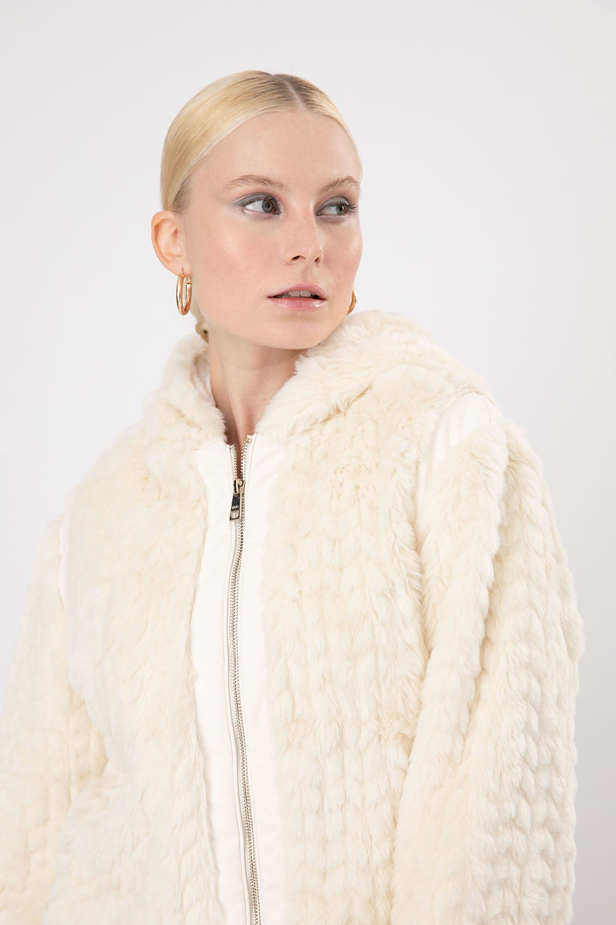 Liu Jo Kapüşonlu Peluş Ceket-Libas Trendy Fashion Store