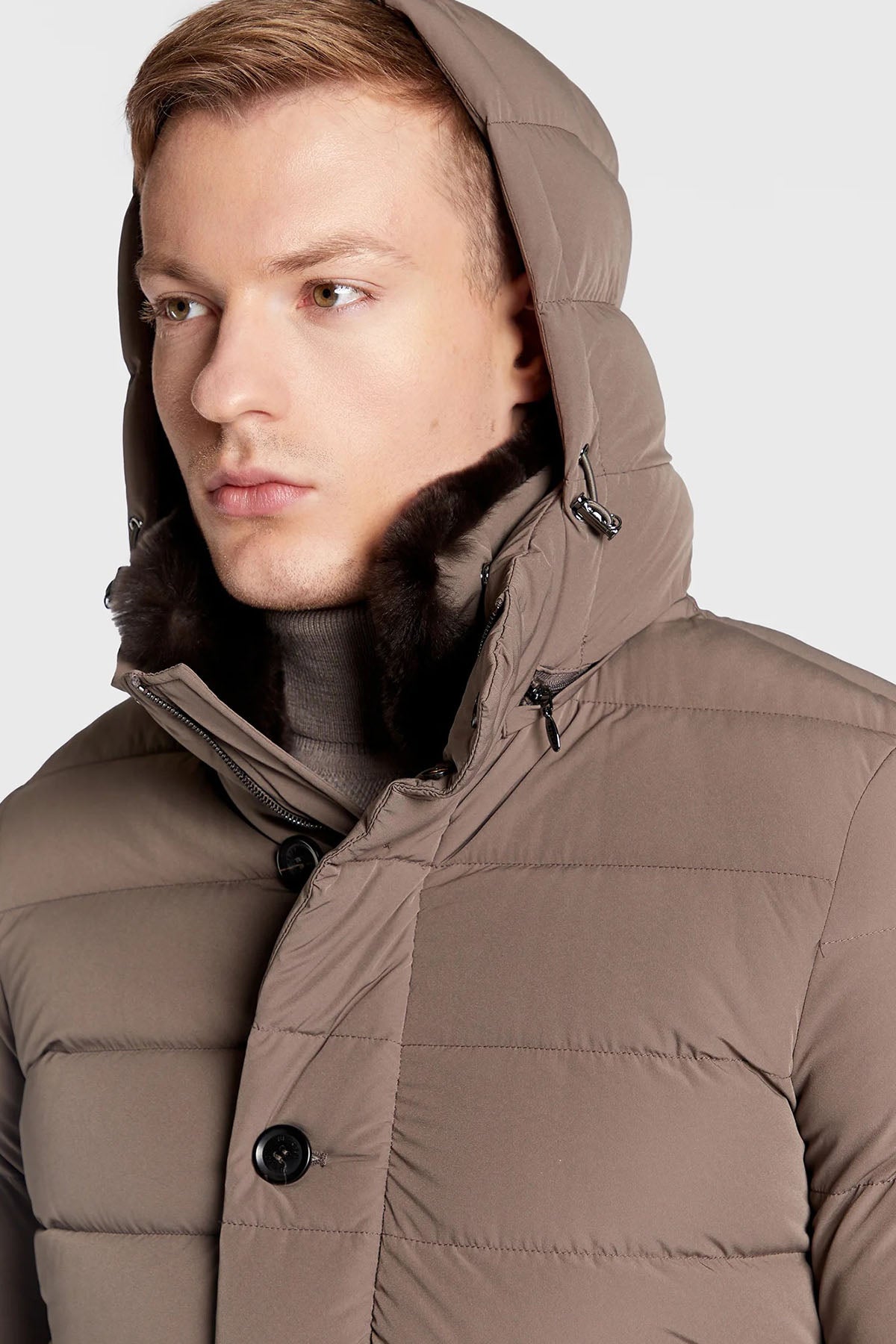 Hetrego Joseph Kapüşonlu Yakası Kürklü Mont-Libas Trendy Fashion Store