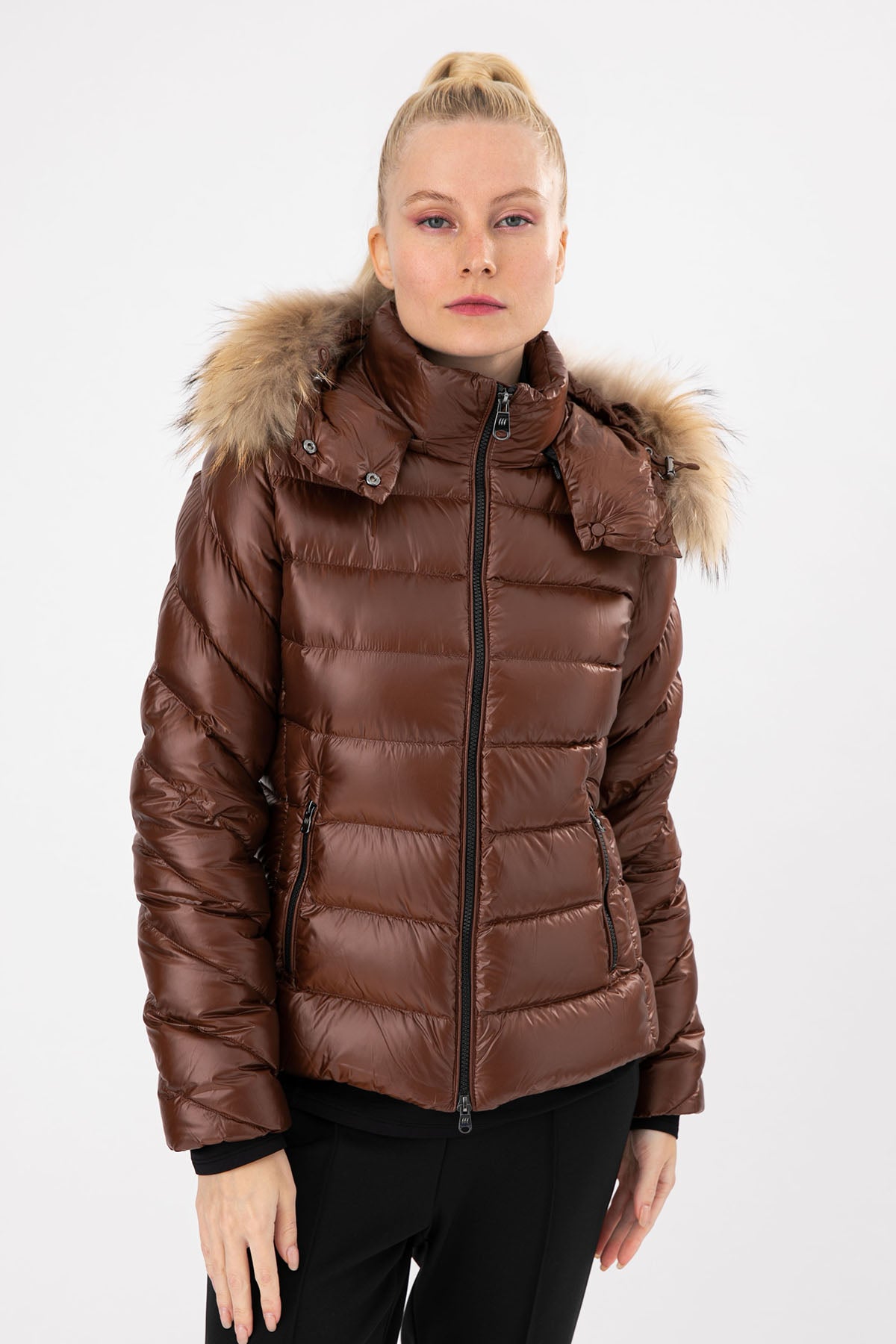 Hetrego Holly Slim Fit Kürklü Kapüşonlu Puffer Mont-Libas Trendy Fashion Store