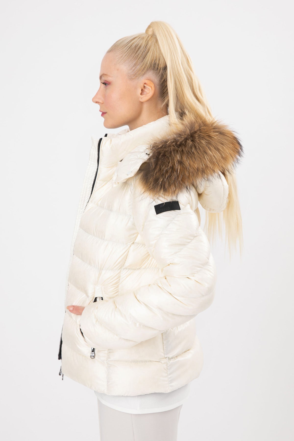 Hetrego Holly Slim Fit Kürklü Kapüşonlu Puffer Mont-Libas Trendy Fashion Store