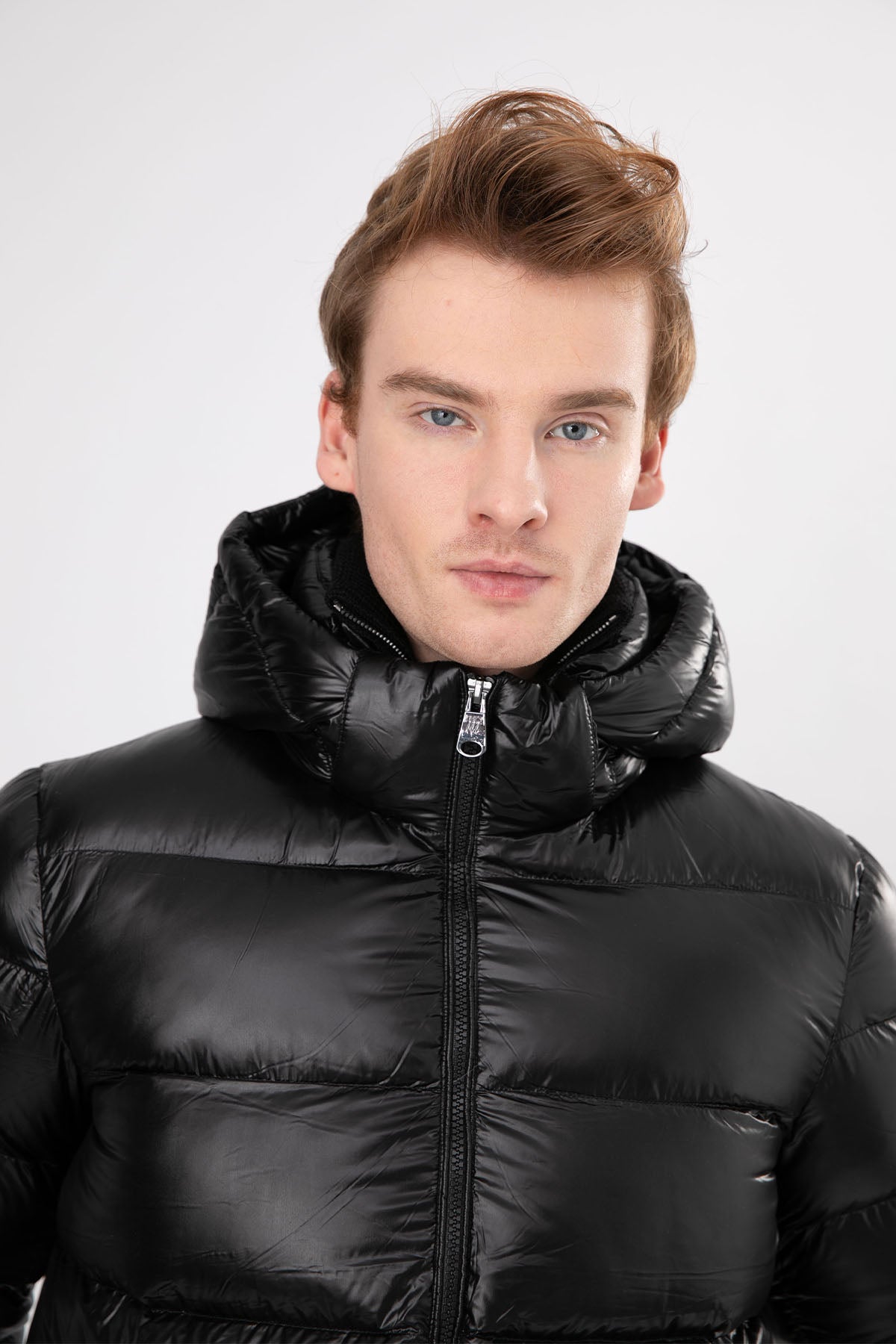 Hetrego Scott Kapüşonlu Parlak Siyah Puffer Mont-Libas Trendy Fashion Store