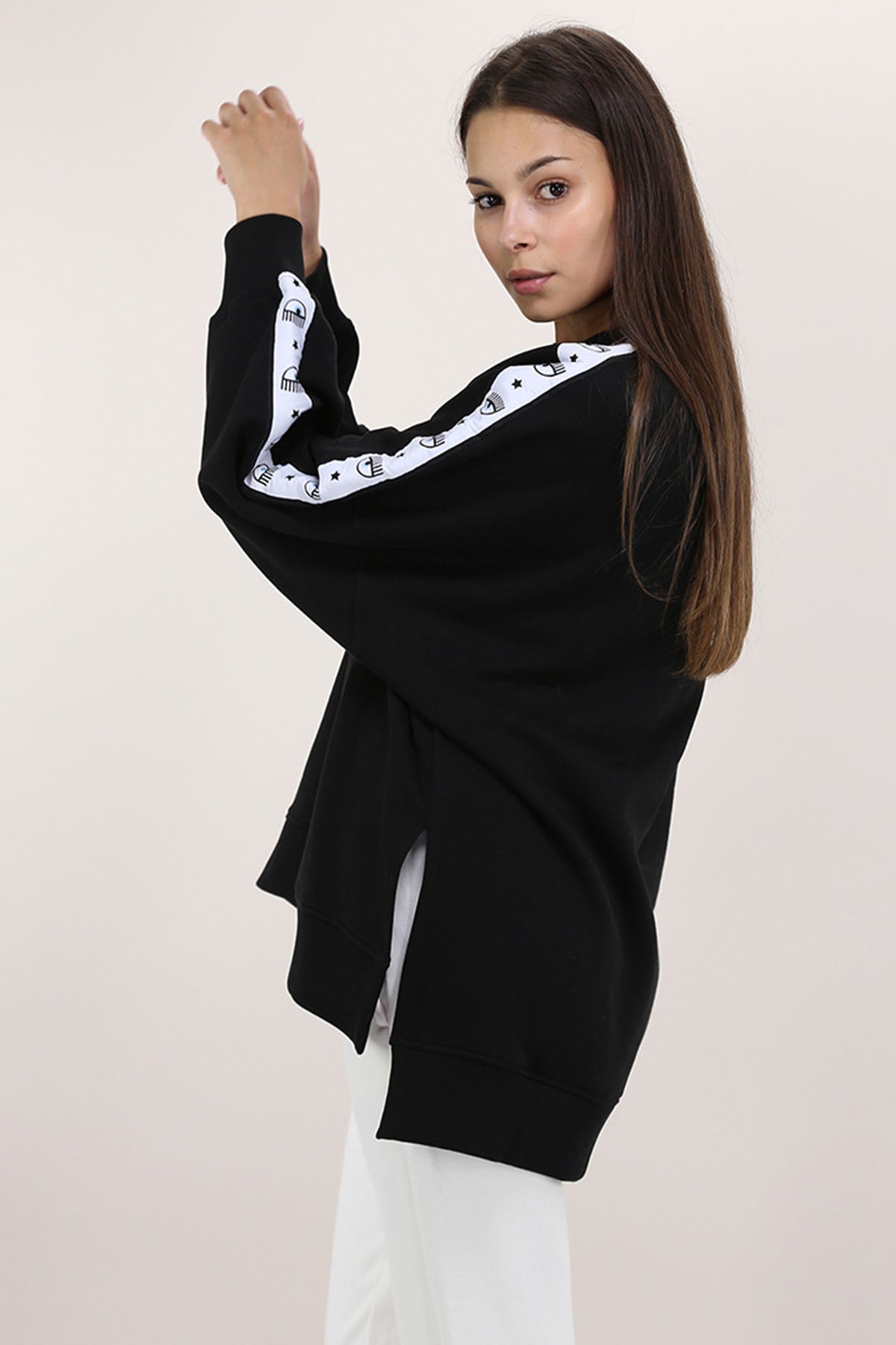 Chiara Ferragni Göz Logo Şeritli Geniş Kesim Sweatshirt-Libas Trendy Fashion Store