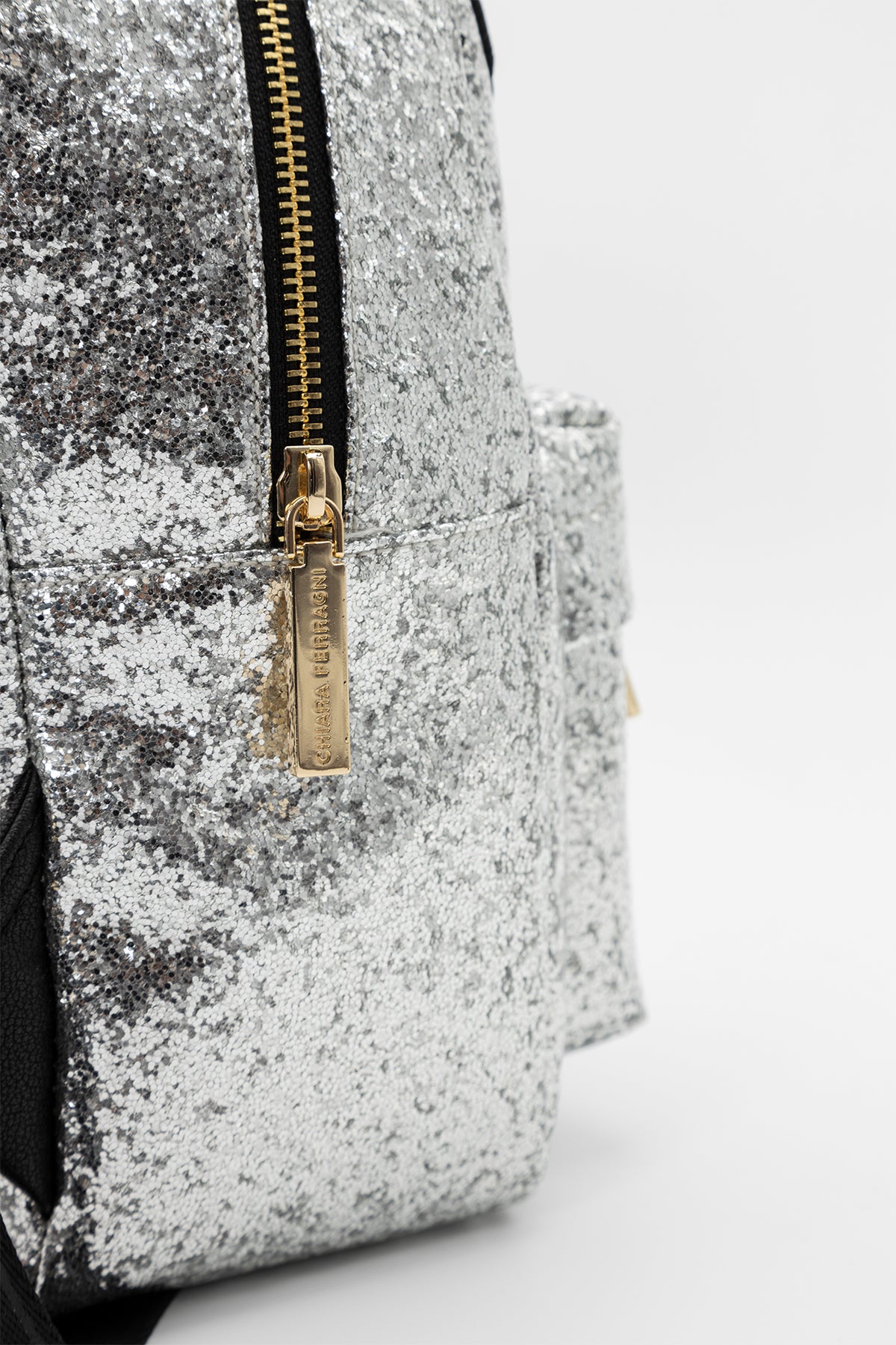 Chiara Ferragni Göz Logolu Parıltılı Sırt Çantası-Libas Trendy Fashion Store