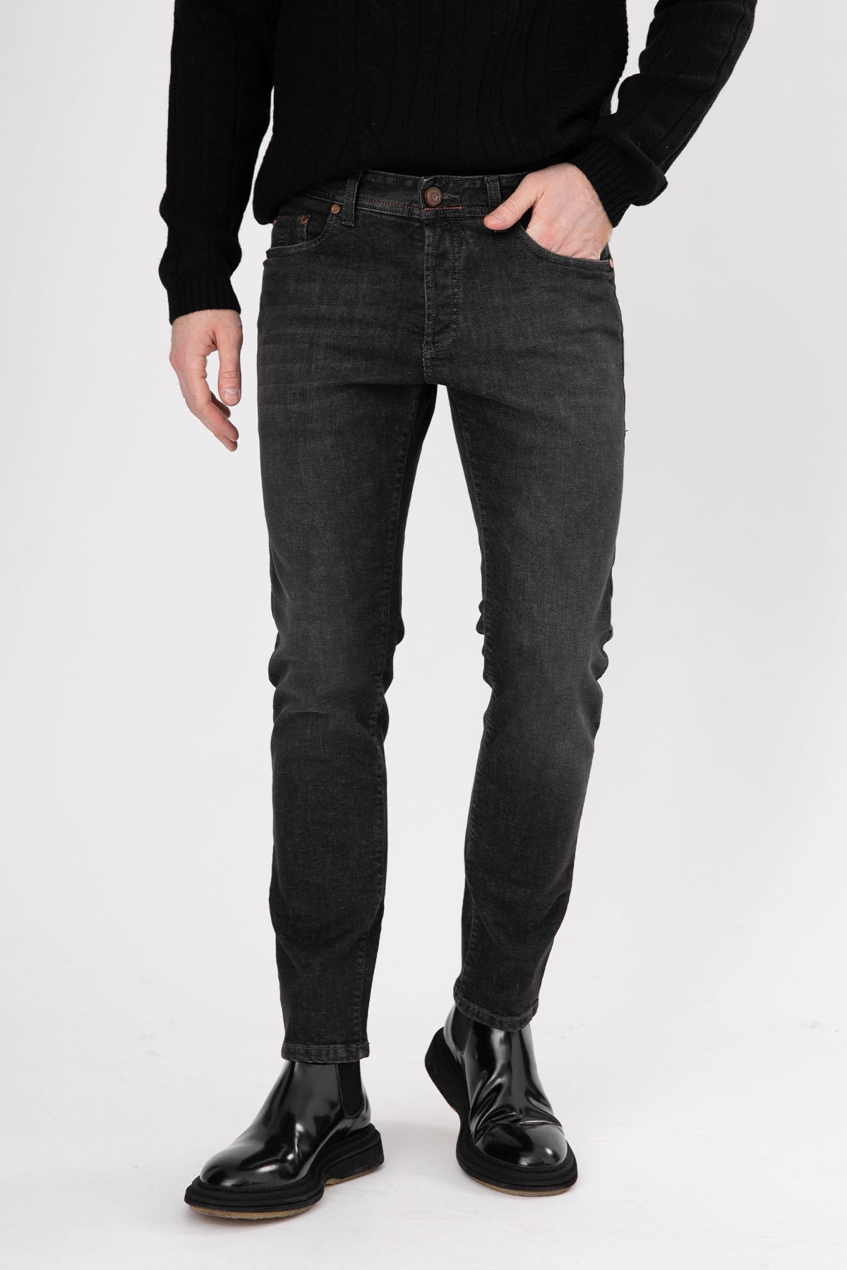 Richard J. Brown Cortina Slim Fit Jeans-Libas Trendy Fashion Store
