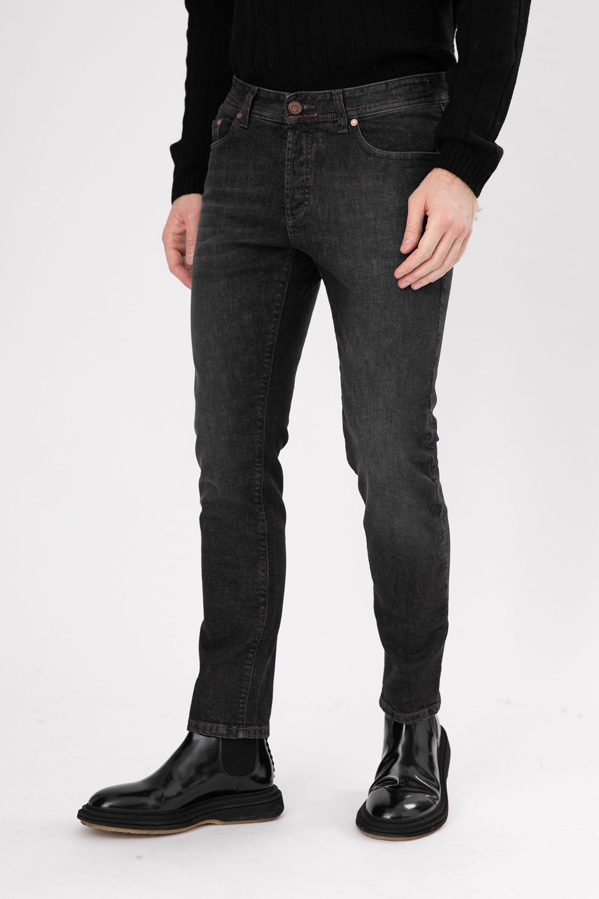 Richard J. Brown Cortina Slim Fit Jeans-Libas Trendy Fashion Store