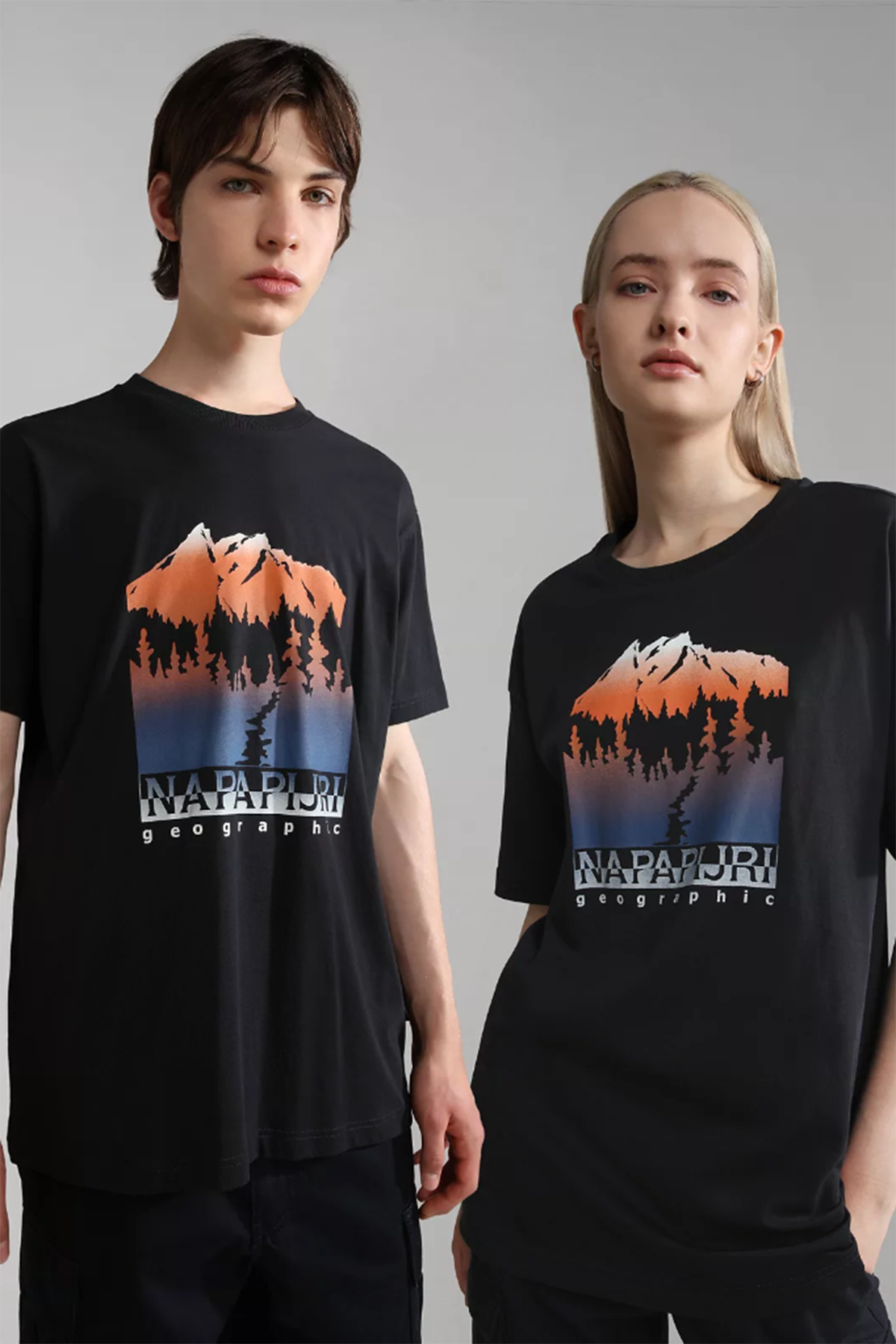 Napapijri Hill Grafik Baskılı Geniş Kesim T-shirt-Libas Trendy Fashion Store