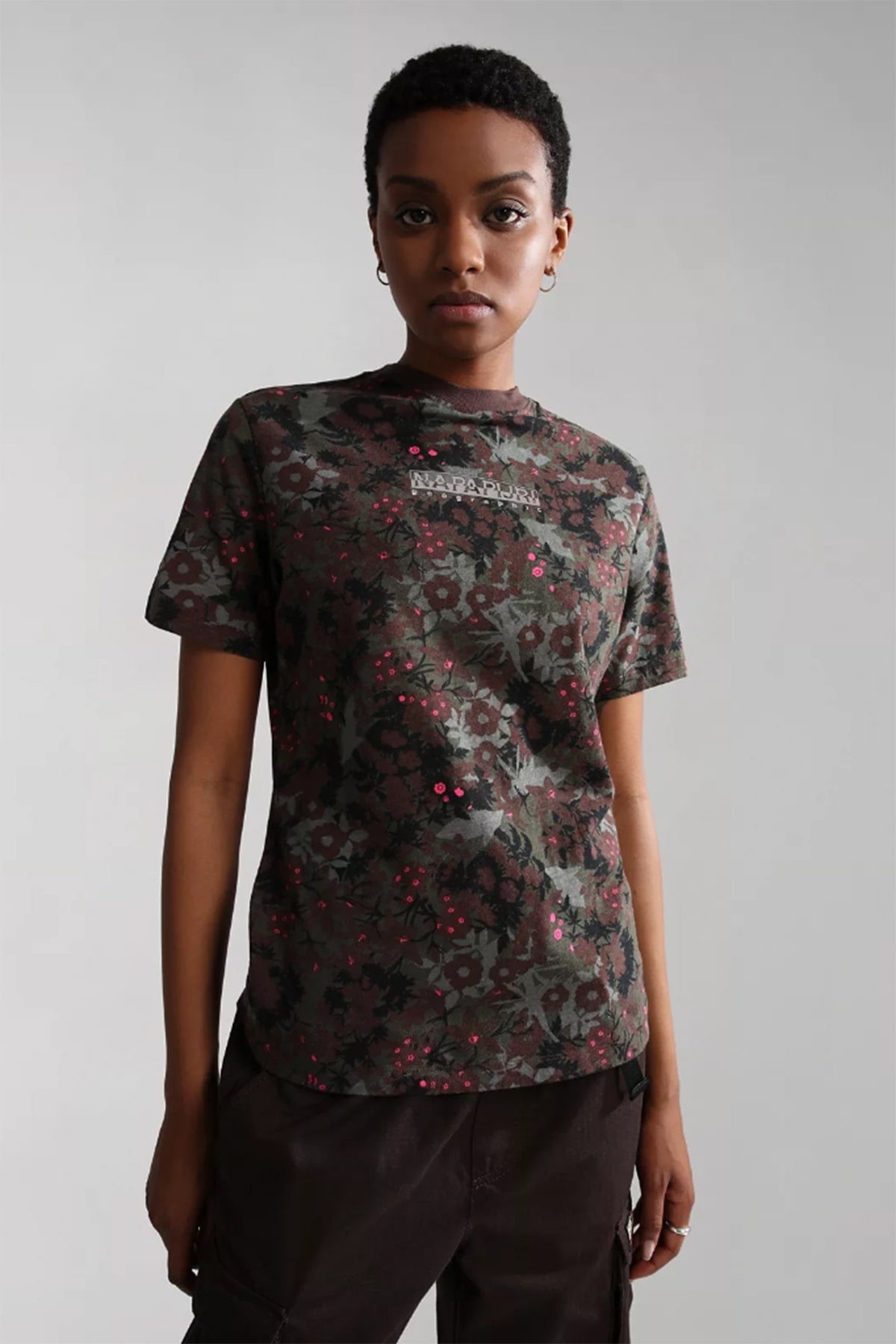 Napapijri Çiçek Desenli T-shirt-Libas Trendy Fashion Store