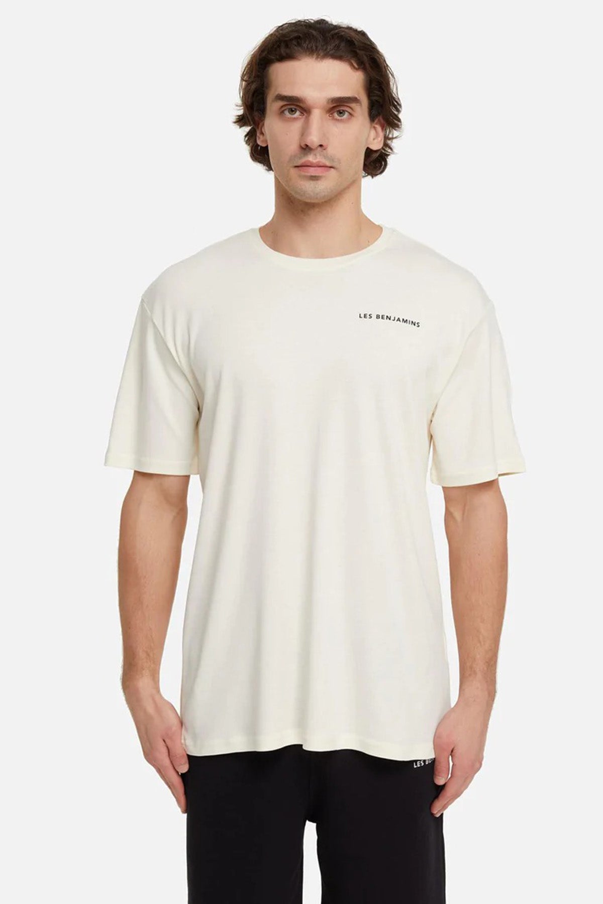 Les Benjamins Yuvarlak Yaka Logolu T-shirt-Libas Trendy Fashion Store