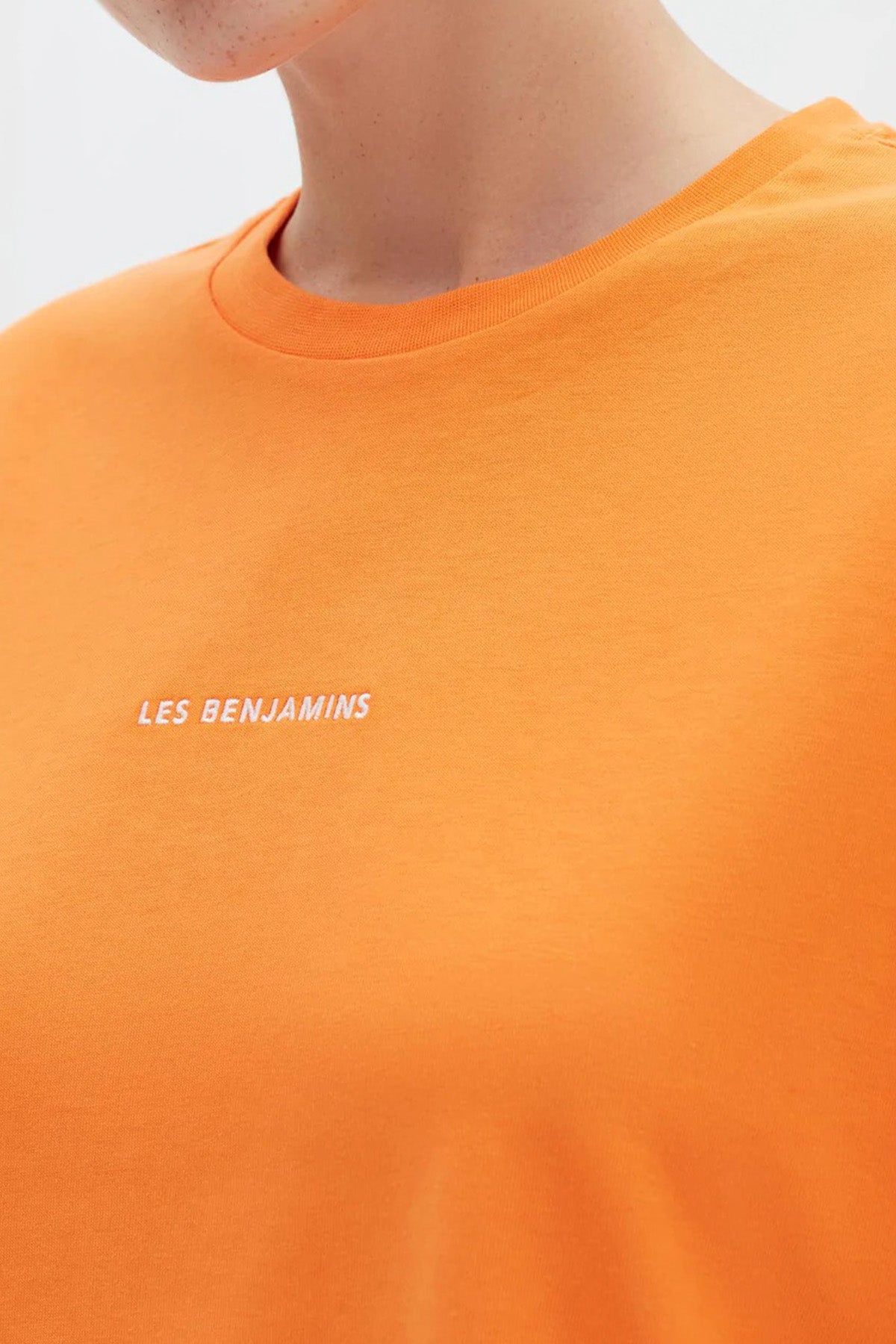 Les Benjamins Geniş Kesim Logolu Crop T-shirt-Libas Trendy Fashion Store