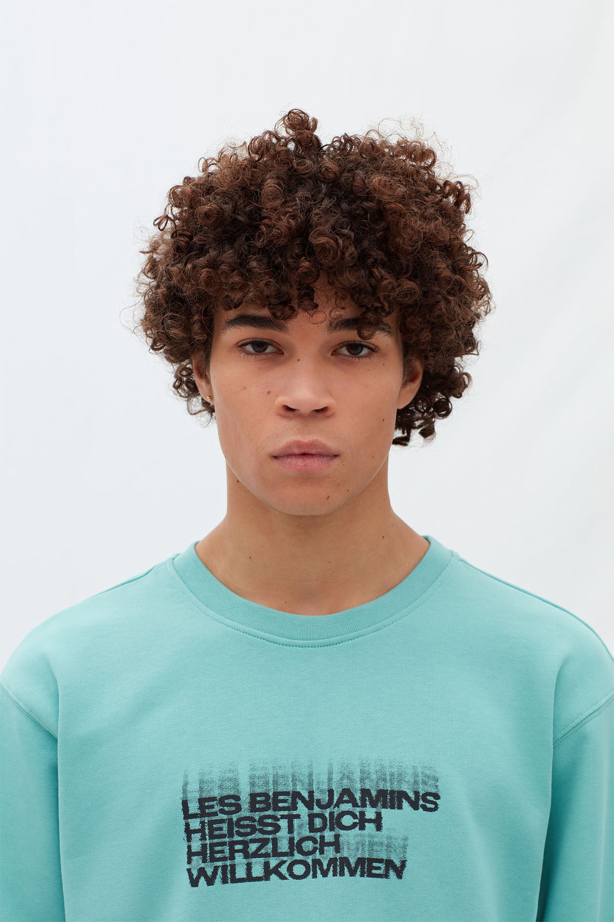 Les Benjamins Yuvarlak Yaka Logolu Sweatshirt-Libas Trendy Fashion Store