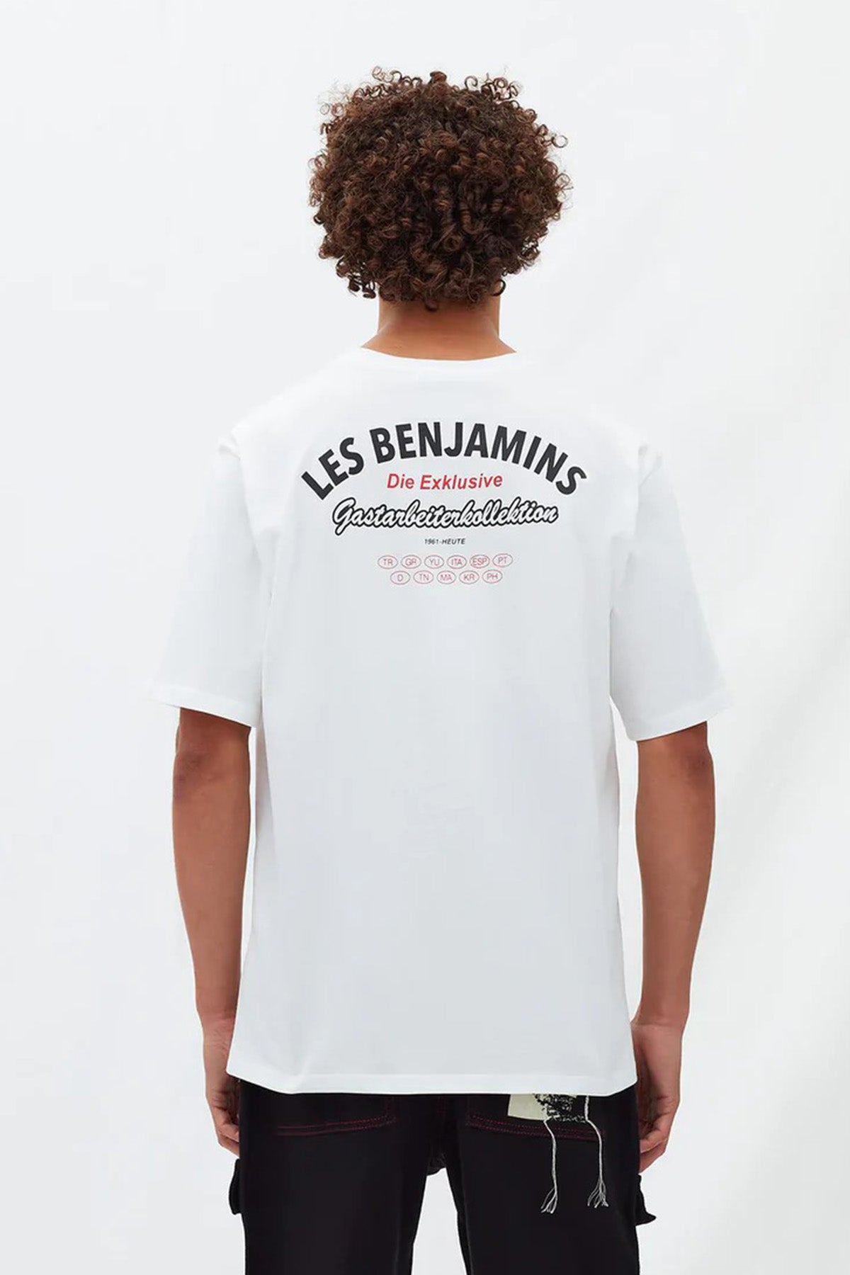 Les Benjamins Yuvarlak Yaka Logolu T-shirt-Libas Trendy Fashion Store