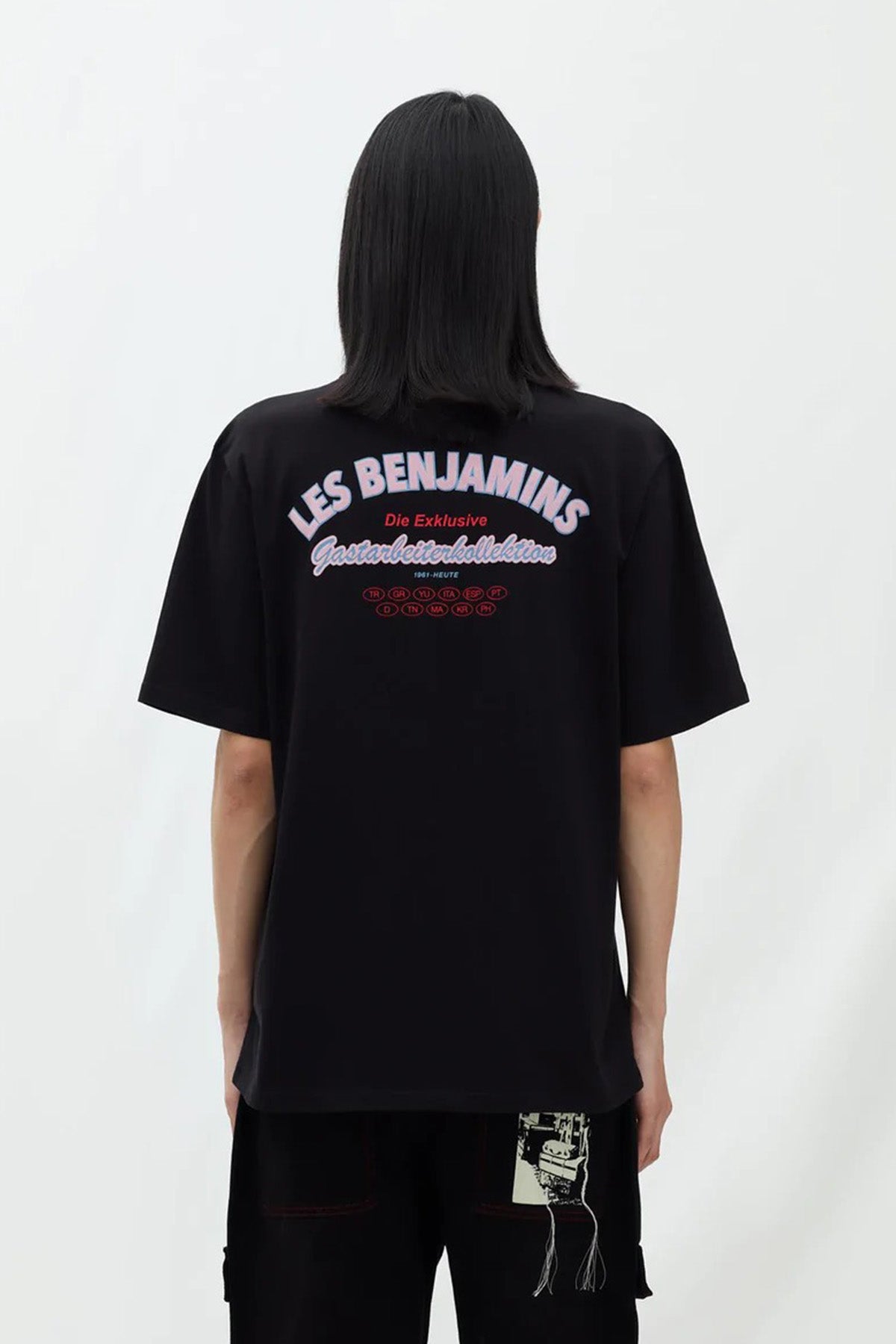 Les Benjamins Yuvarlak Yaka Logolu T-shirt-Libas Trendy Fashion Store