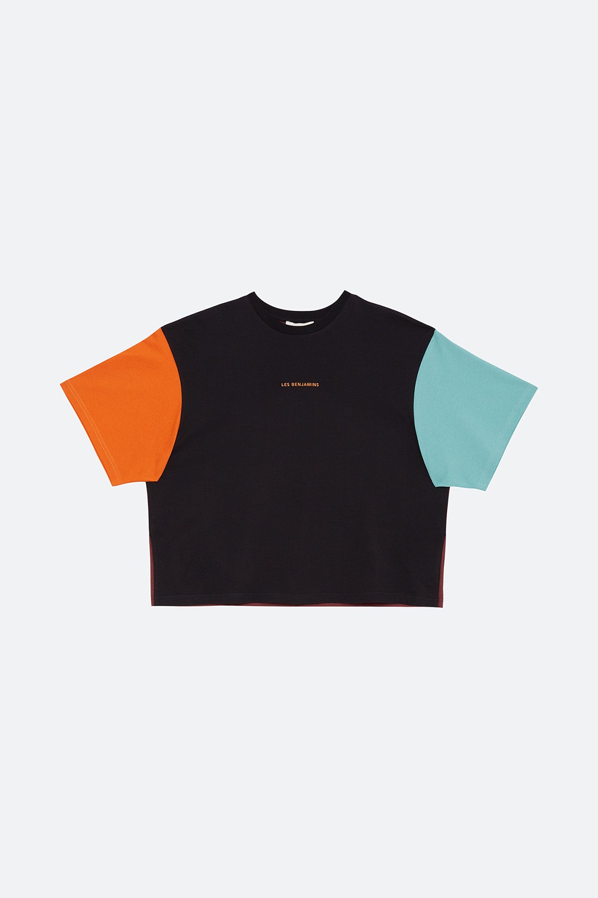 Les Benjamins Yuvarlak Yaka Logolu T-shirt-Libas Trendy Fashion Store