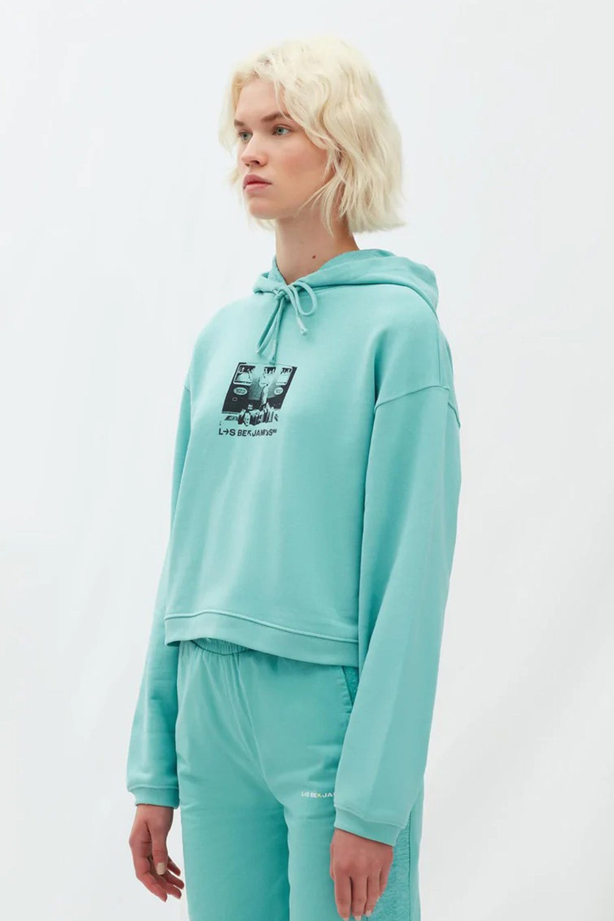 Les Benjamins Logolu Kapüşonlu Crop Sweatshirt-Libas Trendy Fashion Store