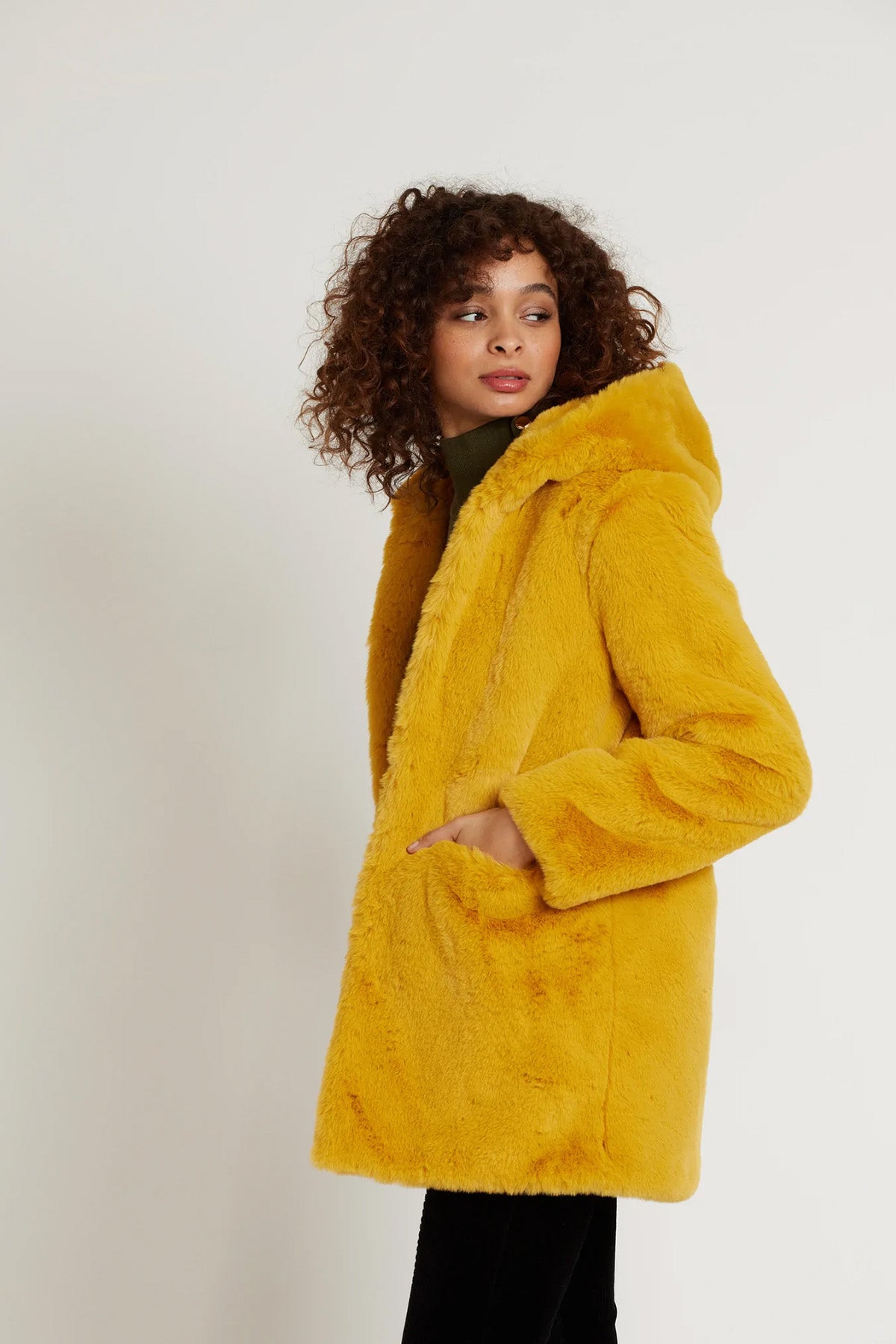 Rene Derhy Kapüşonlu Peluş Mont-Libas Trendy Fashion Store