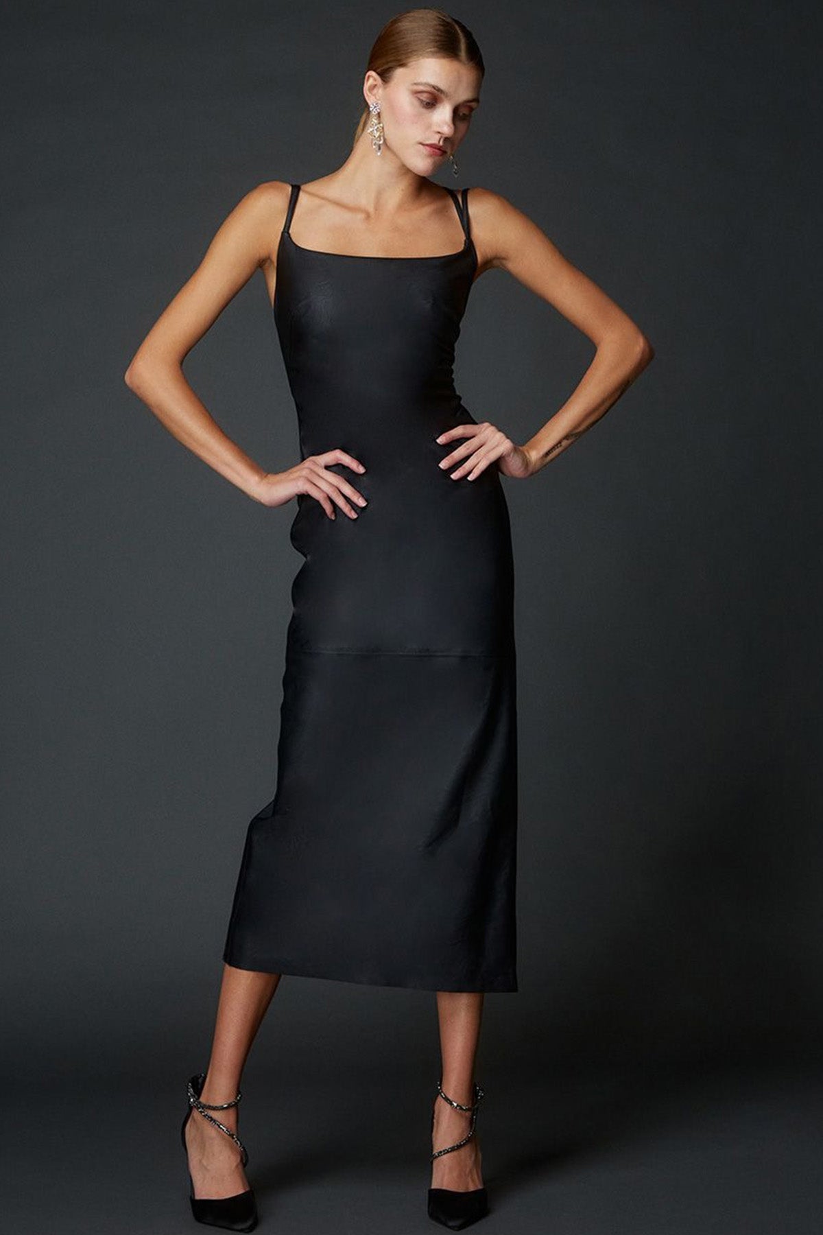 Bsb Sırt Dekolteli Midi Deri Elbise-Libas Trendy Fashion Store