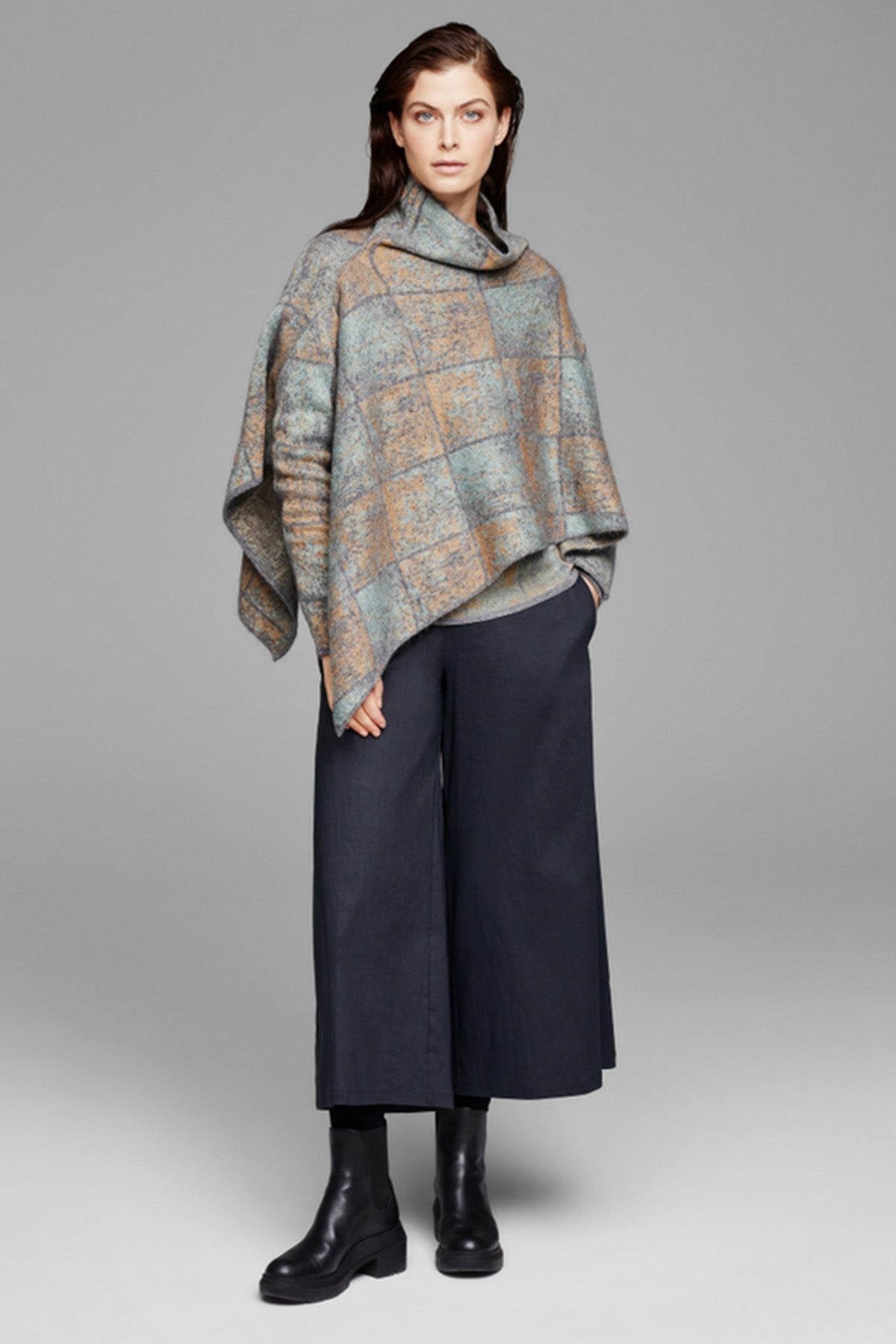 Sarah Pacini Yuvarlak Yaka Triko-Libas Trendy Fashion Store