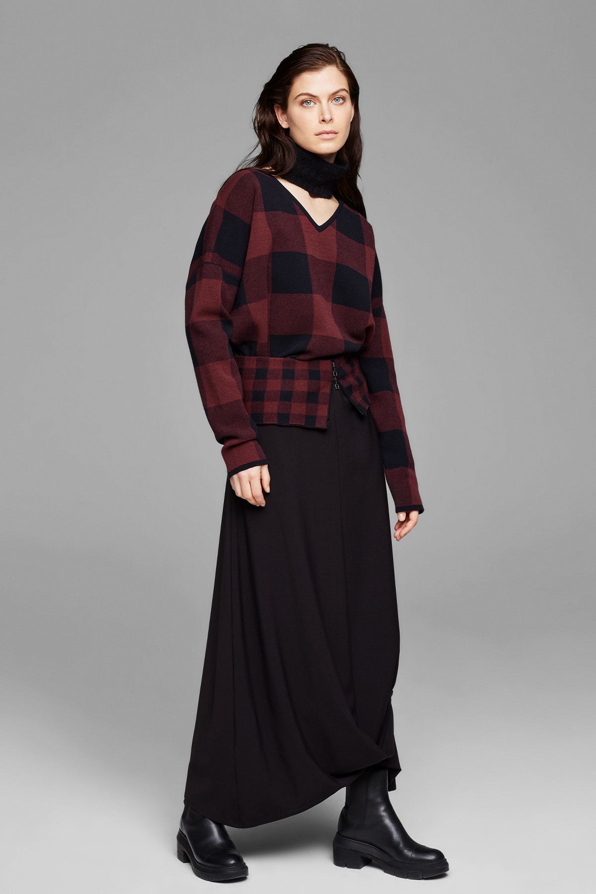 Sarah Pacini Ekoseli V Yaka Triko-Libas Trendy Fashion Store