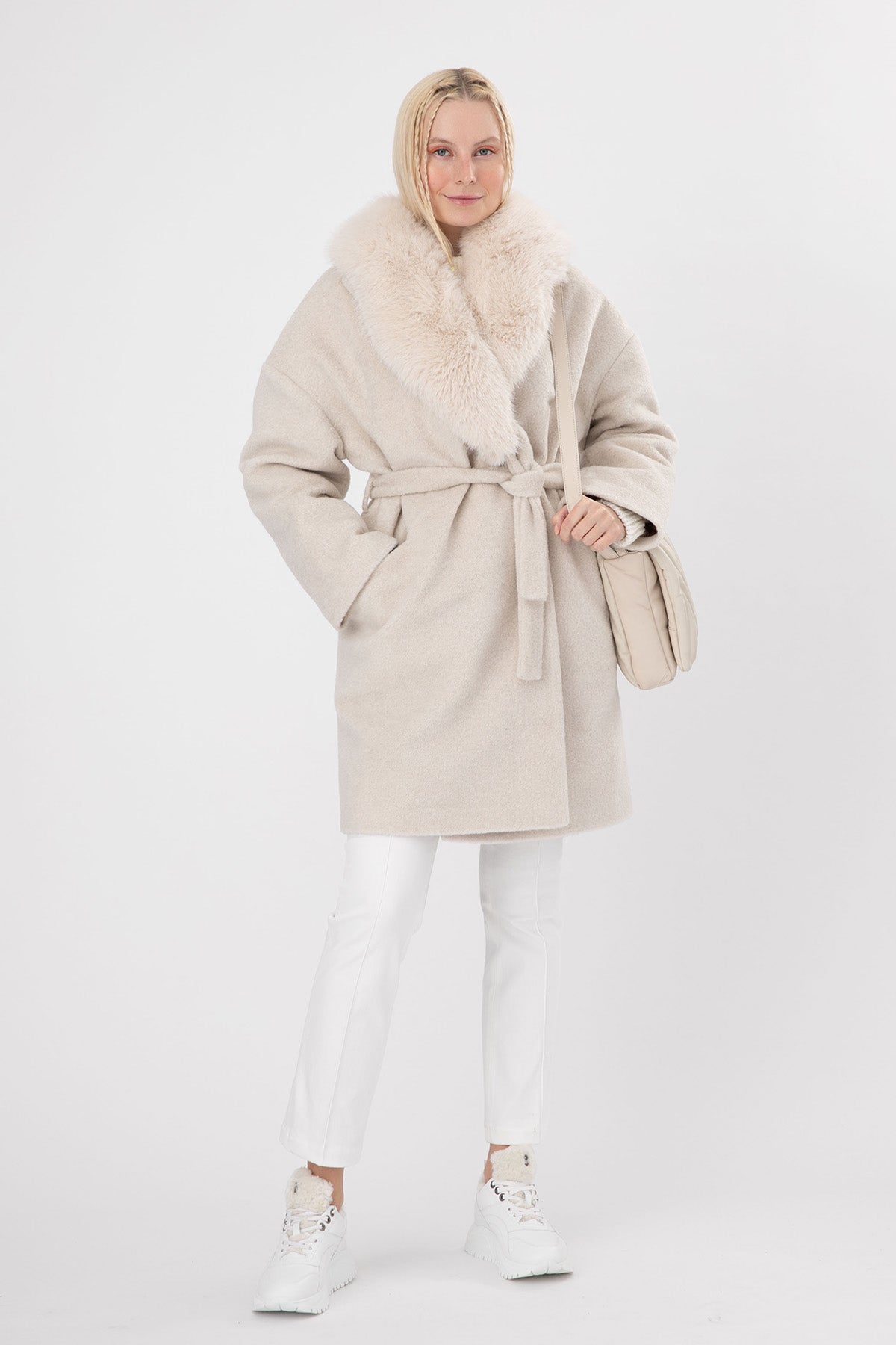 Ava Adore Kürklü Kuşaklı Manto-Libas Trendy Fashion Store