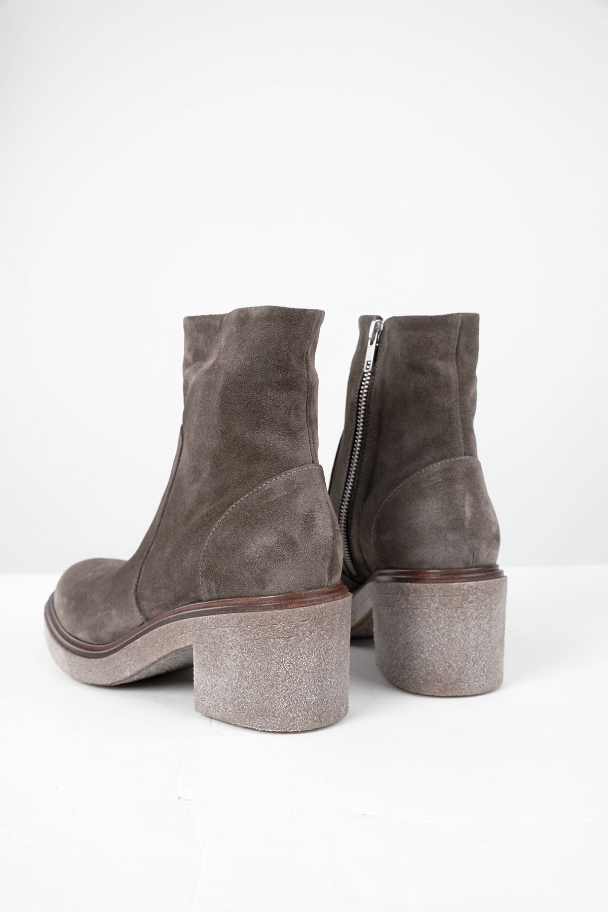 Fruit Topuklu Süet Bot-Libas Trendy Fashion Store