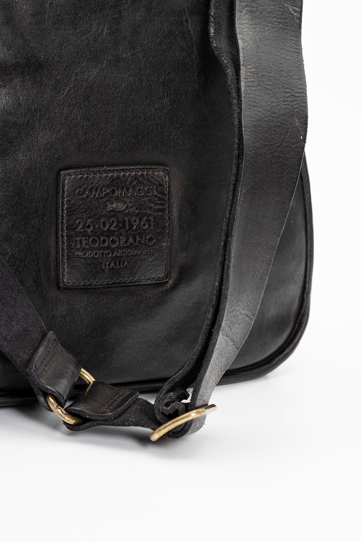 Campomaggi Logolu Deri Omuz Çantası-Libas Trendy Fashion Store