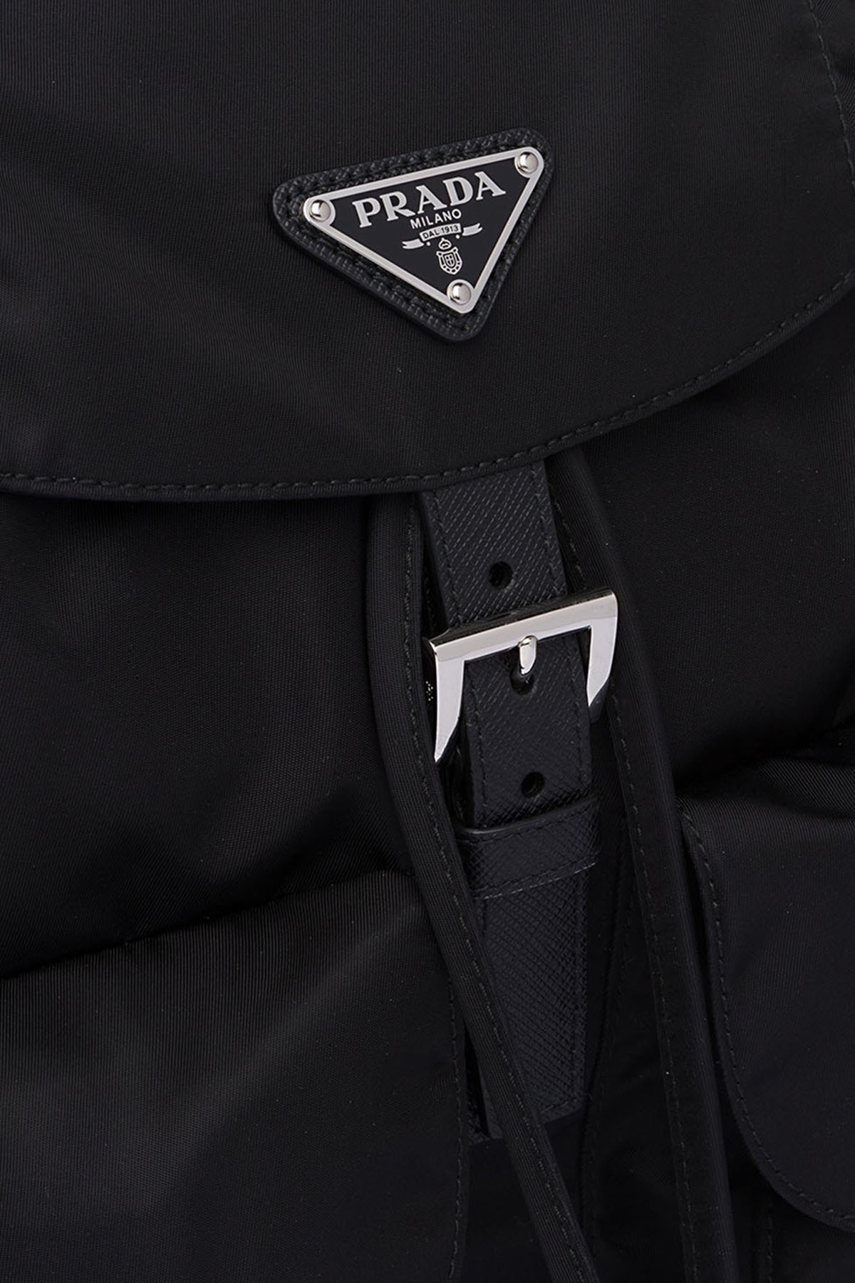 Prada Cep Detaylı Sırt Çantası-Libas Trendy Fashion Store