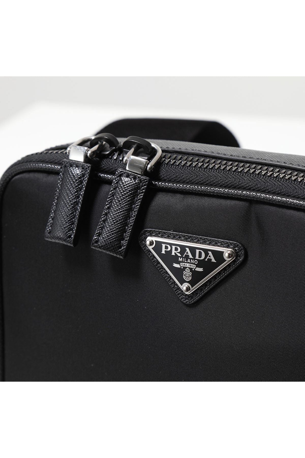 Prada Brique Re-Nylon Omuz Çantası-Libas Trendy Fashion Store