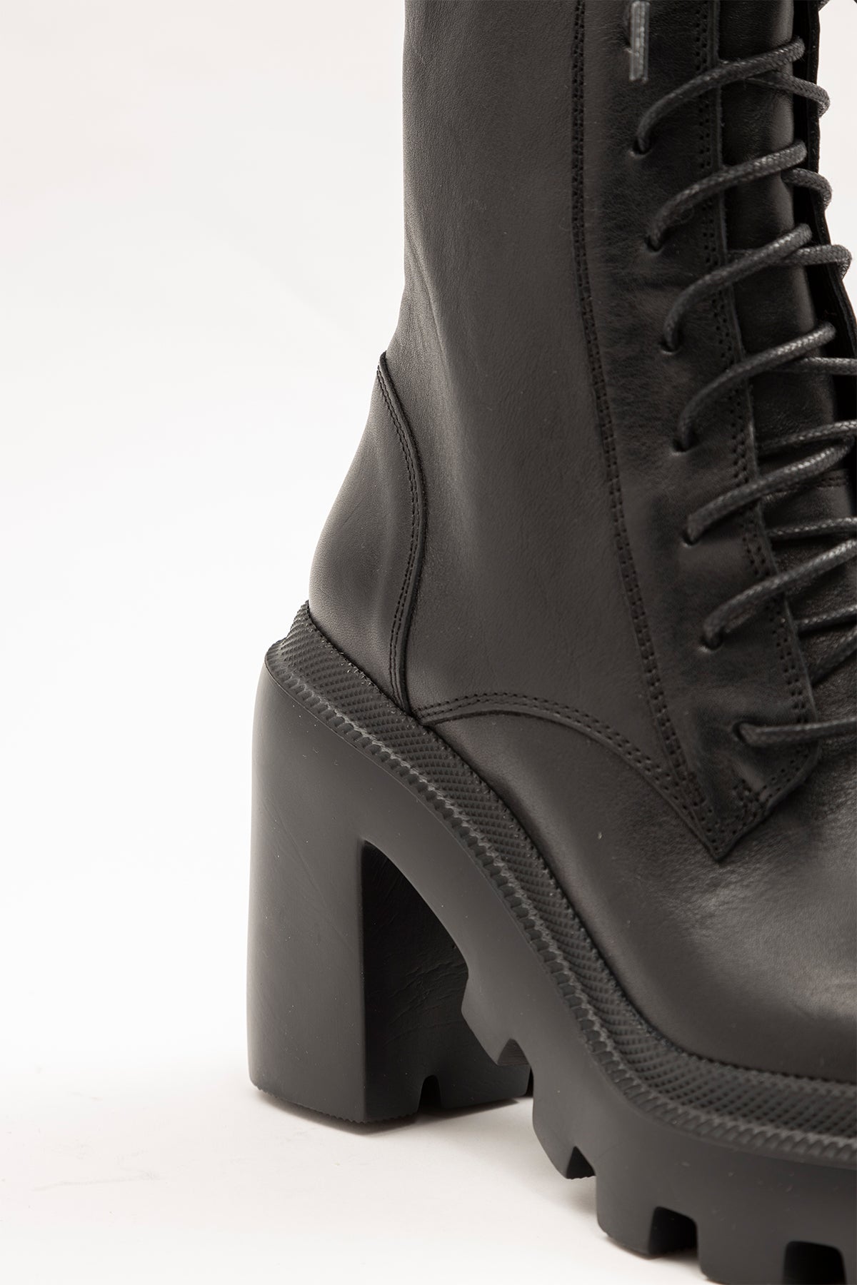 Vic Matie Küt Burun Yandan Fermuarlı Deri Postal Bot-Libas Trendy Fashion Store